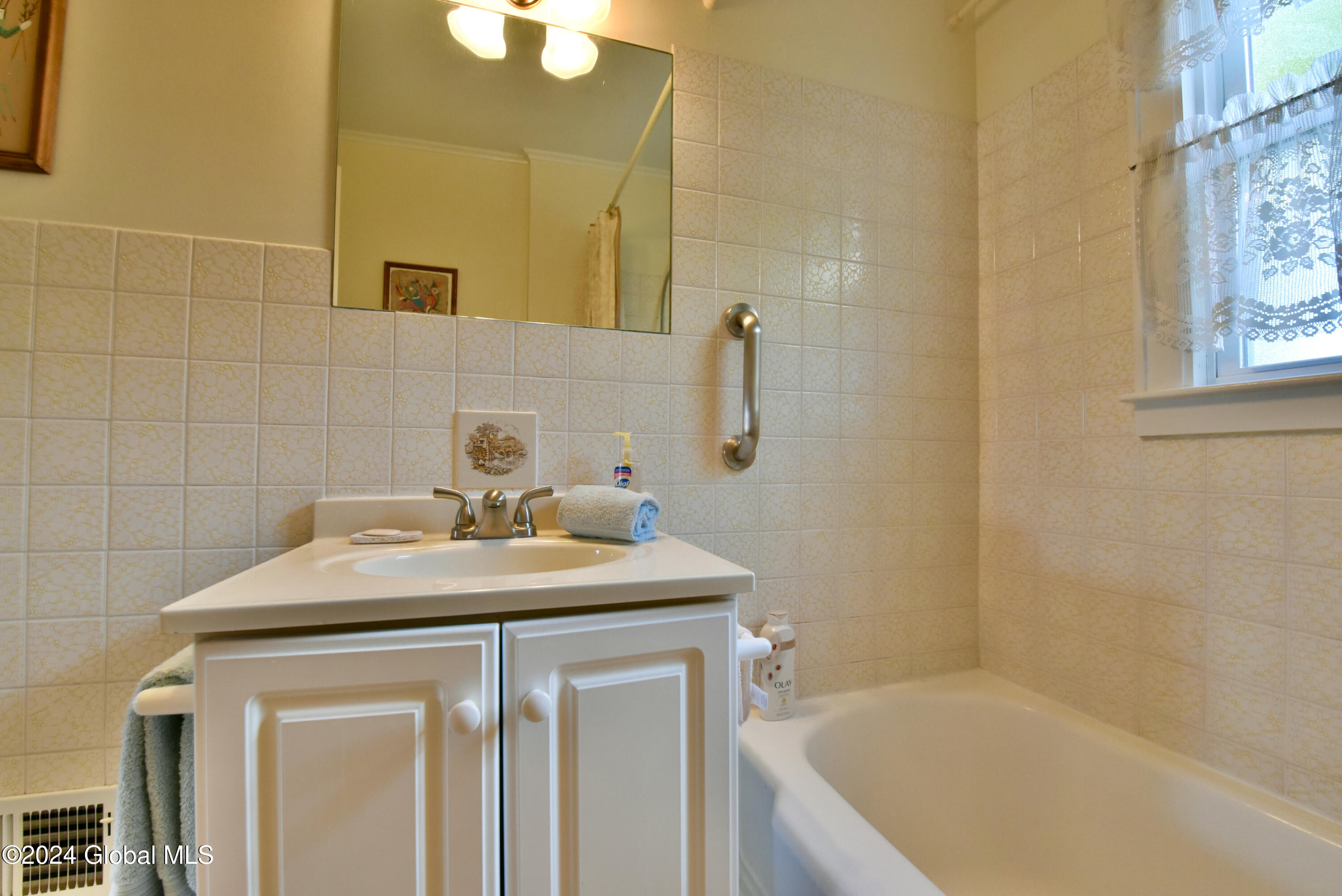 192 Prospect Avenue