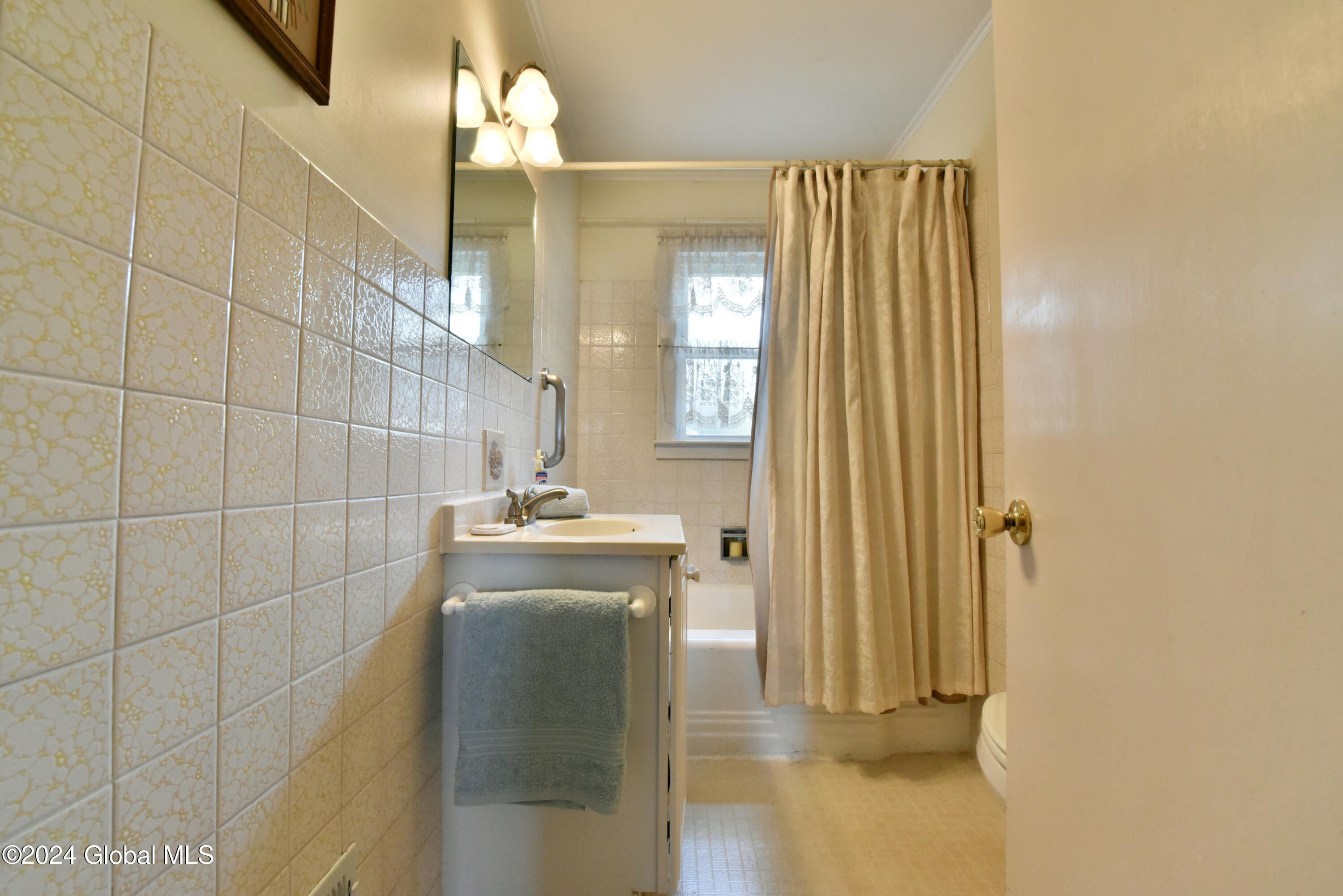 192 Prospect Avenue