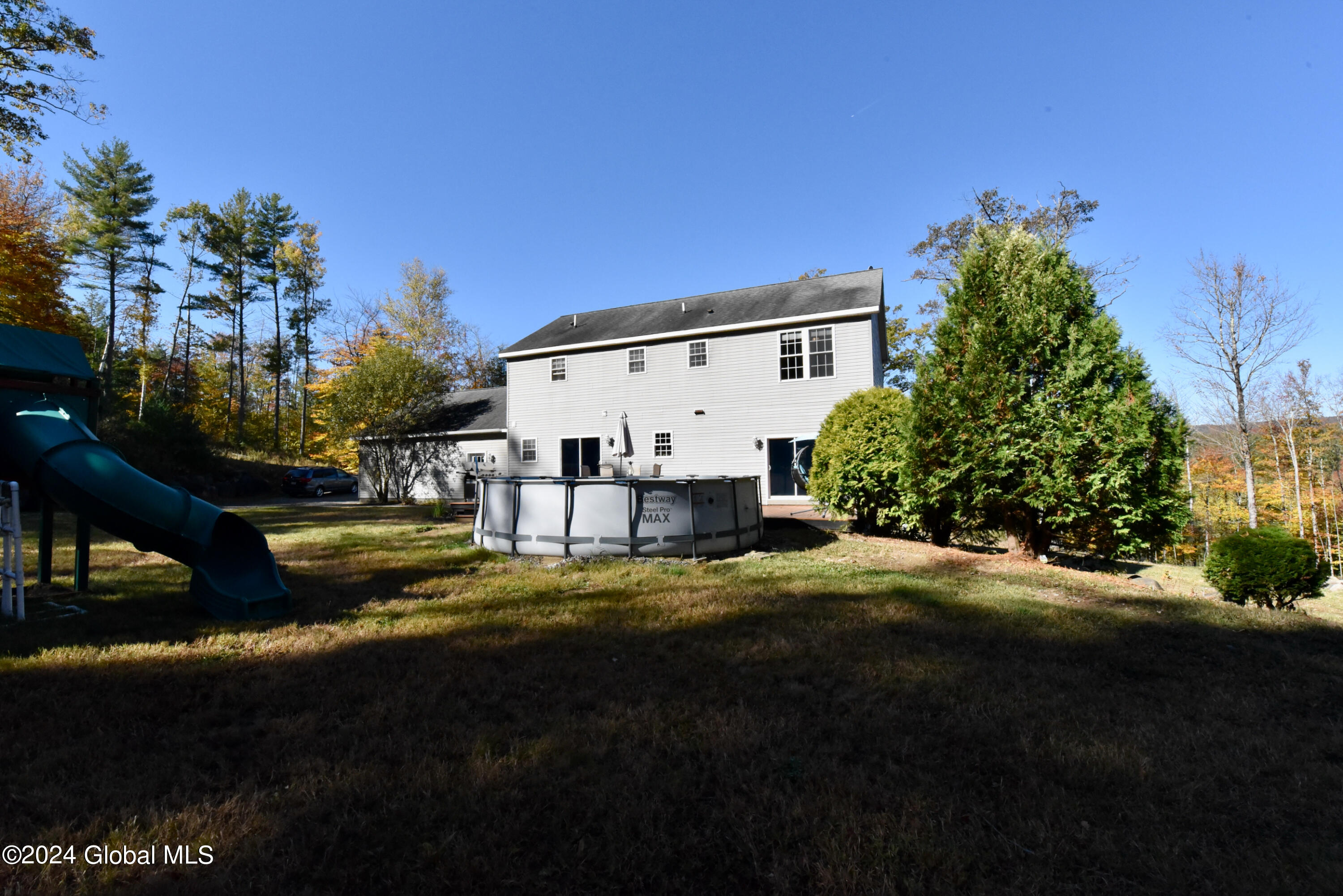 19 Reynolds Mountain Road