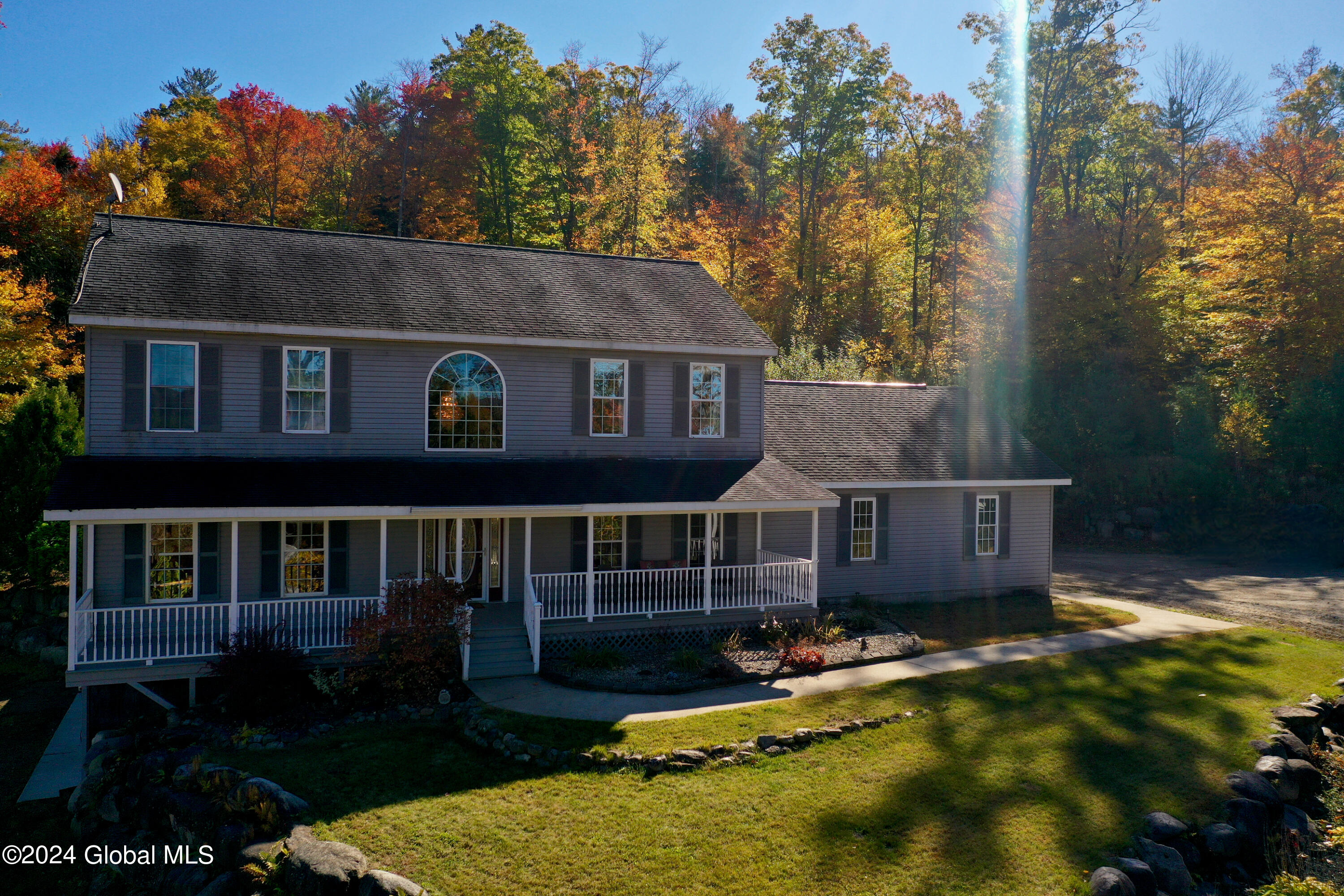 19 Reynolds Mountain Road