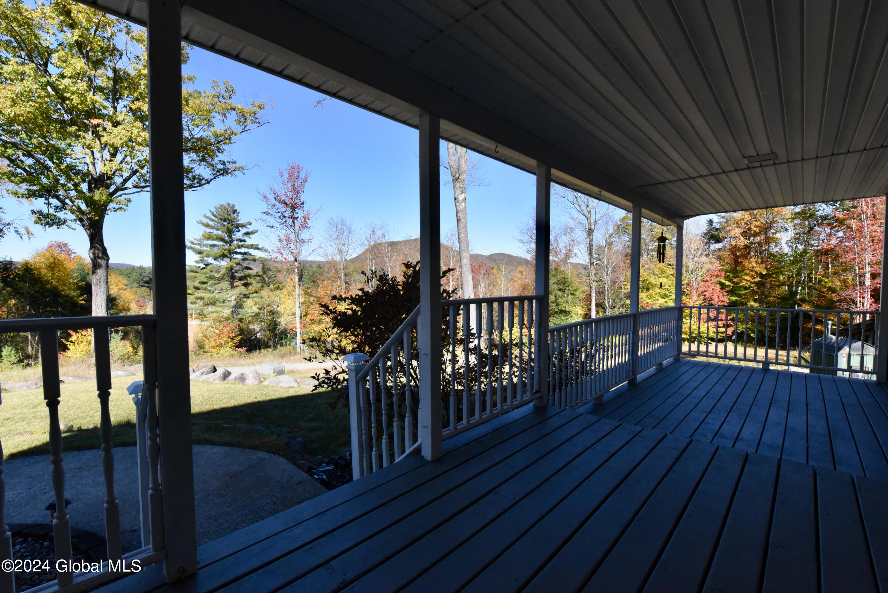 19 Reynolds Mountain Road