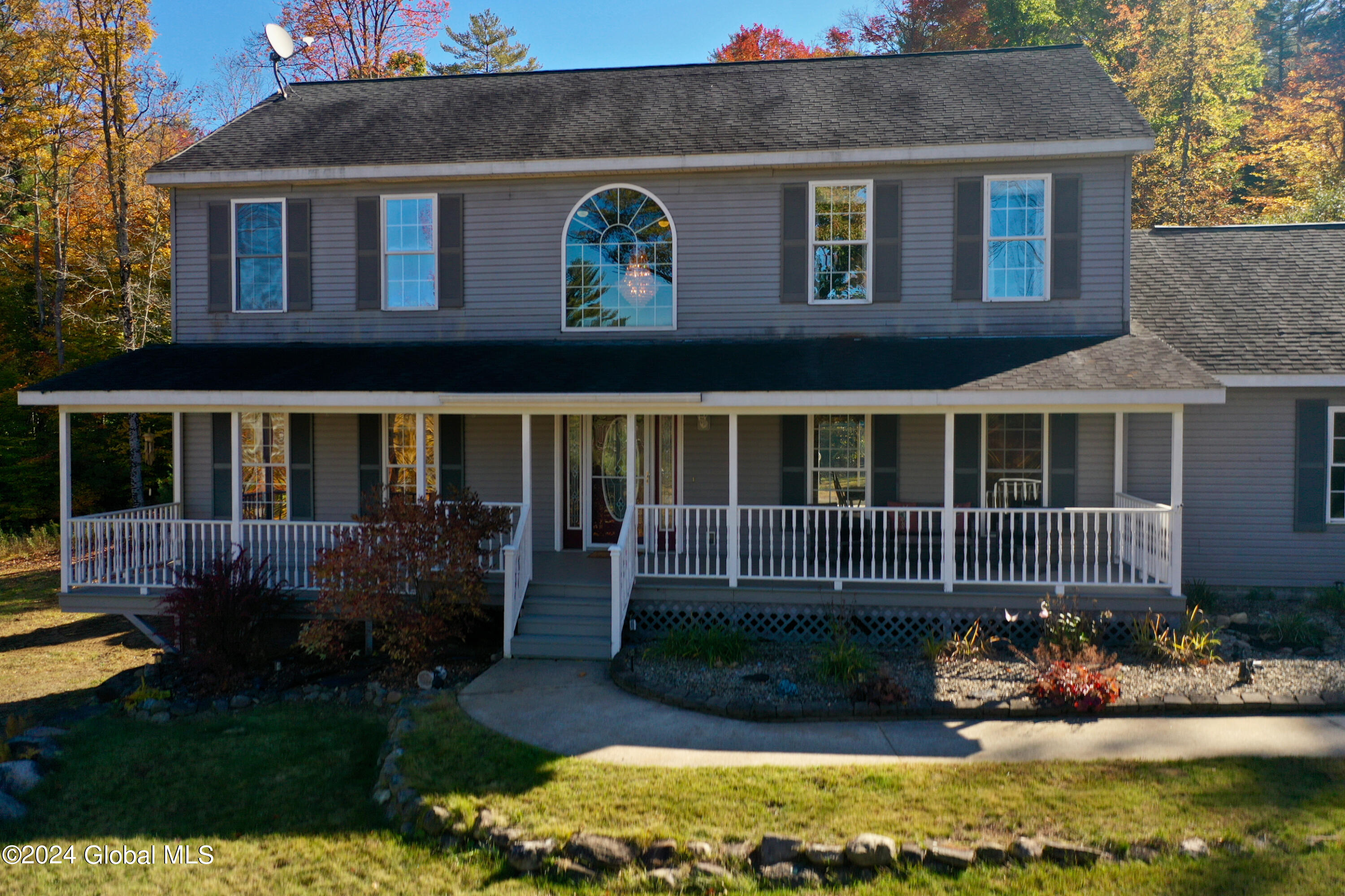 19 Reynolds Mountain Road