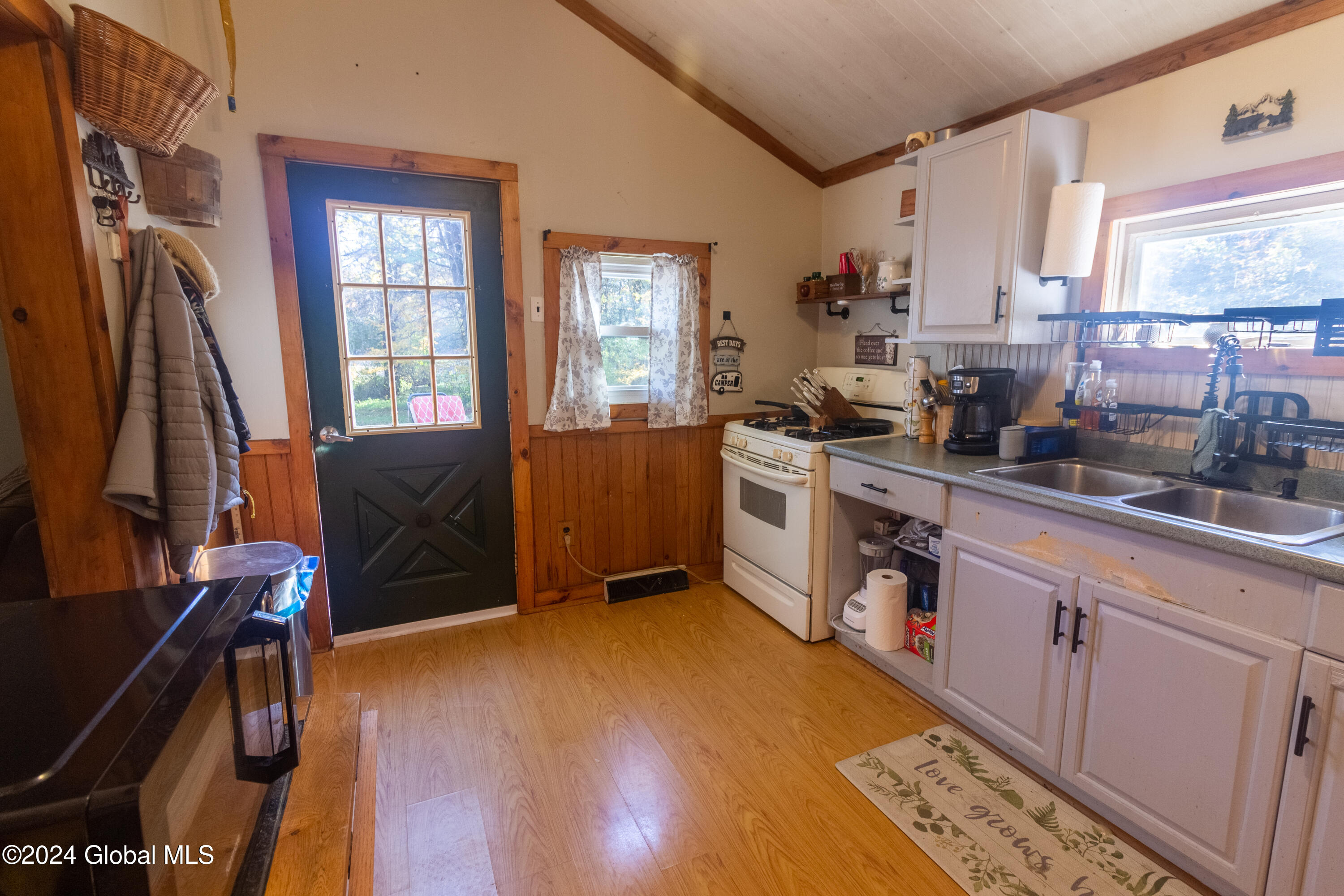 115 Cook Lane