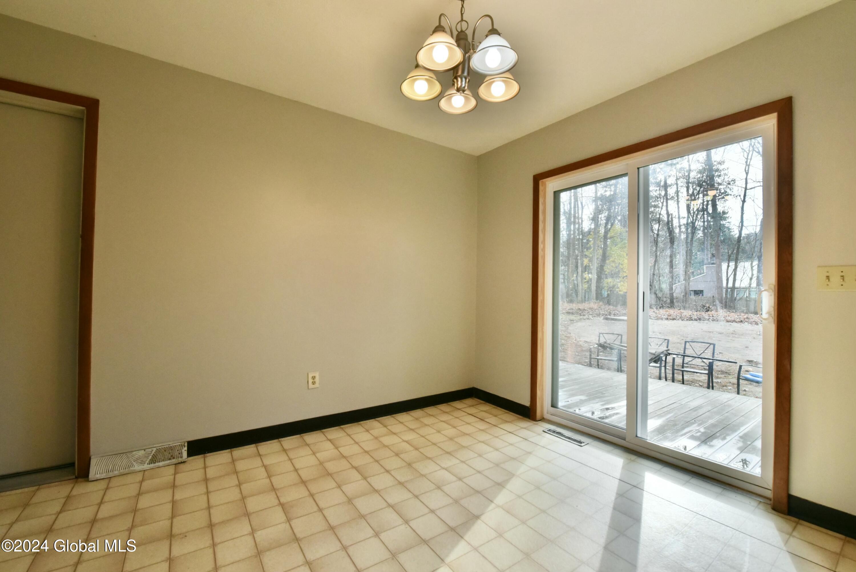 27 Collamer Drive