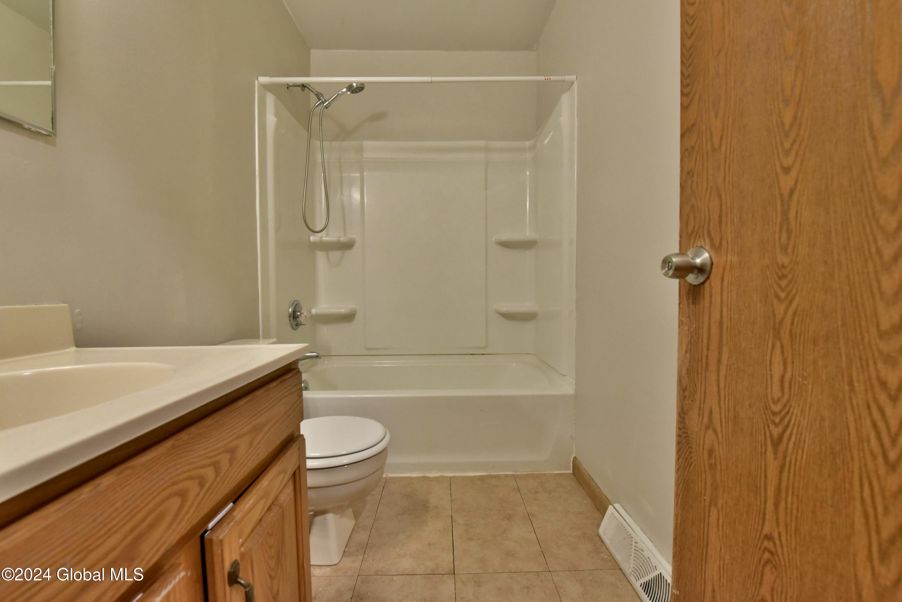27 Collamer Drive
