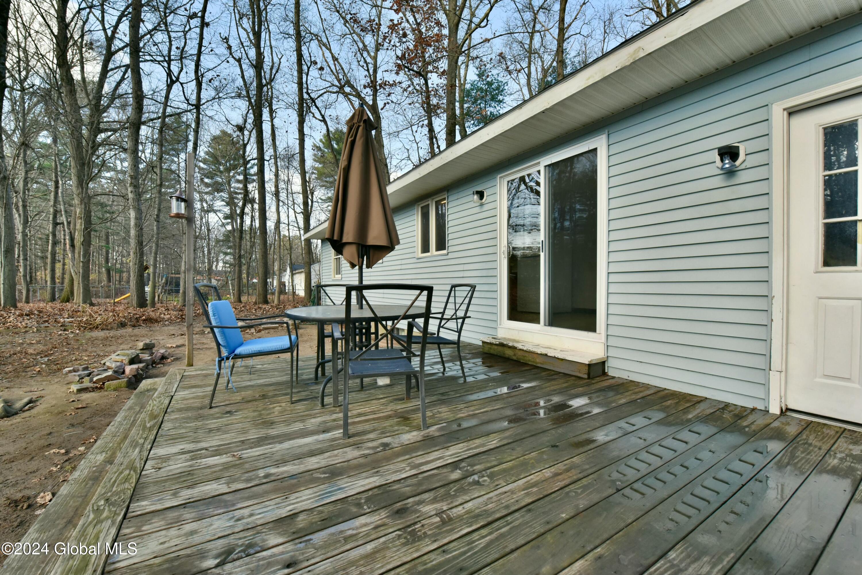27 Collamer Drive