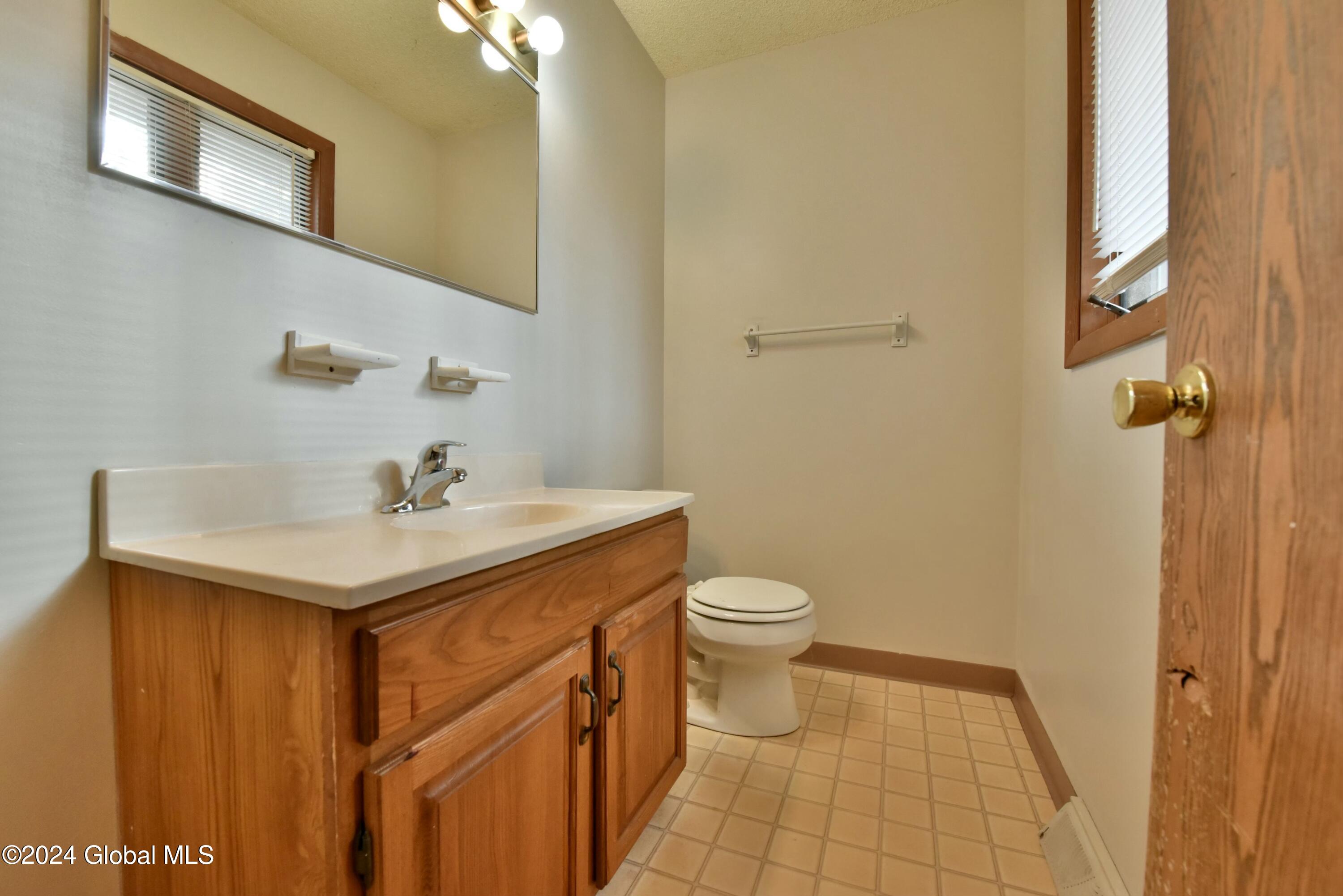 27 Collamer Drive