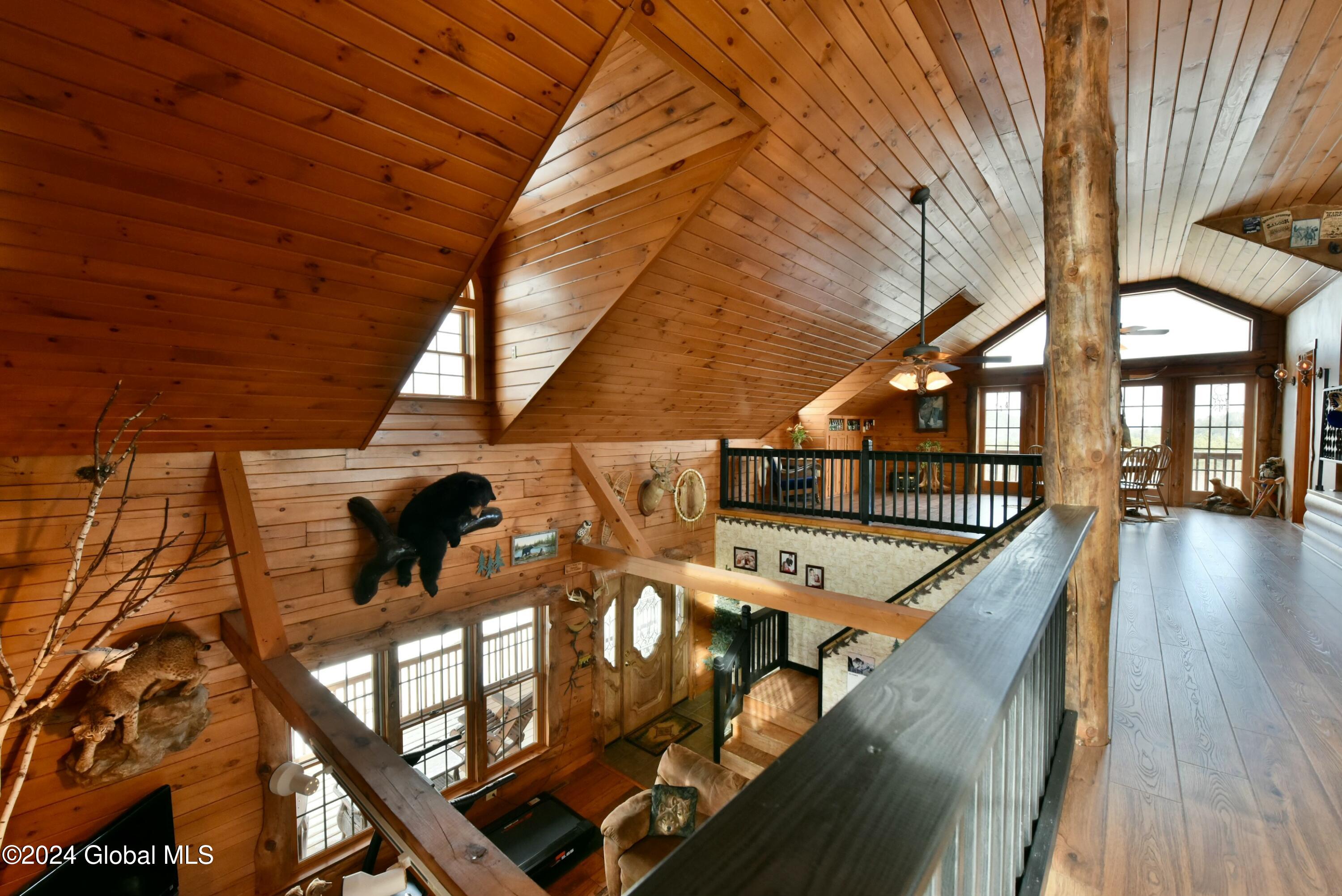 64 Reynolds Mountain Road
