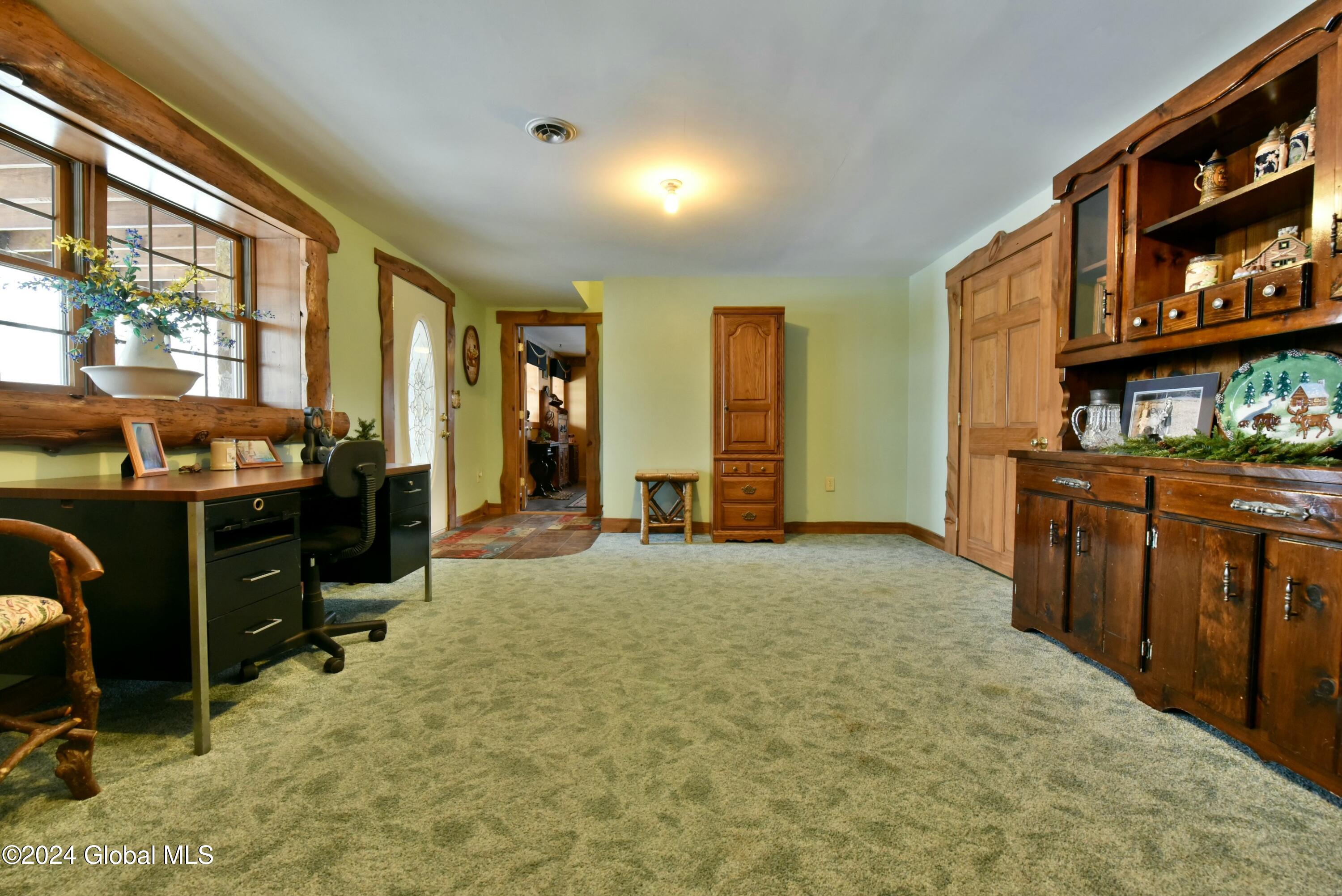 64 Reynolds Mountain Road