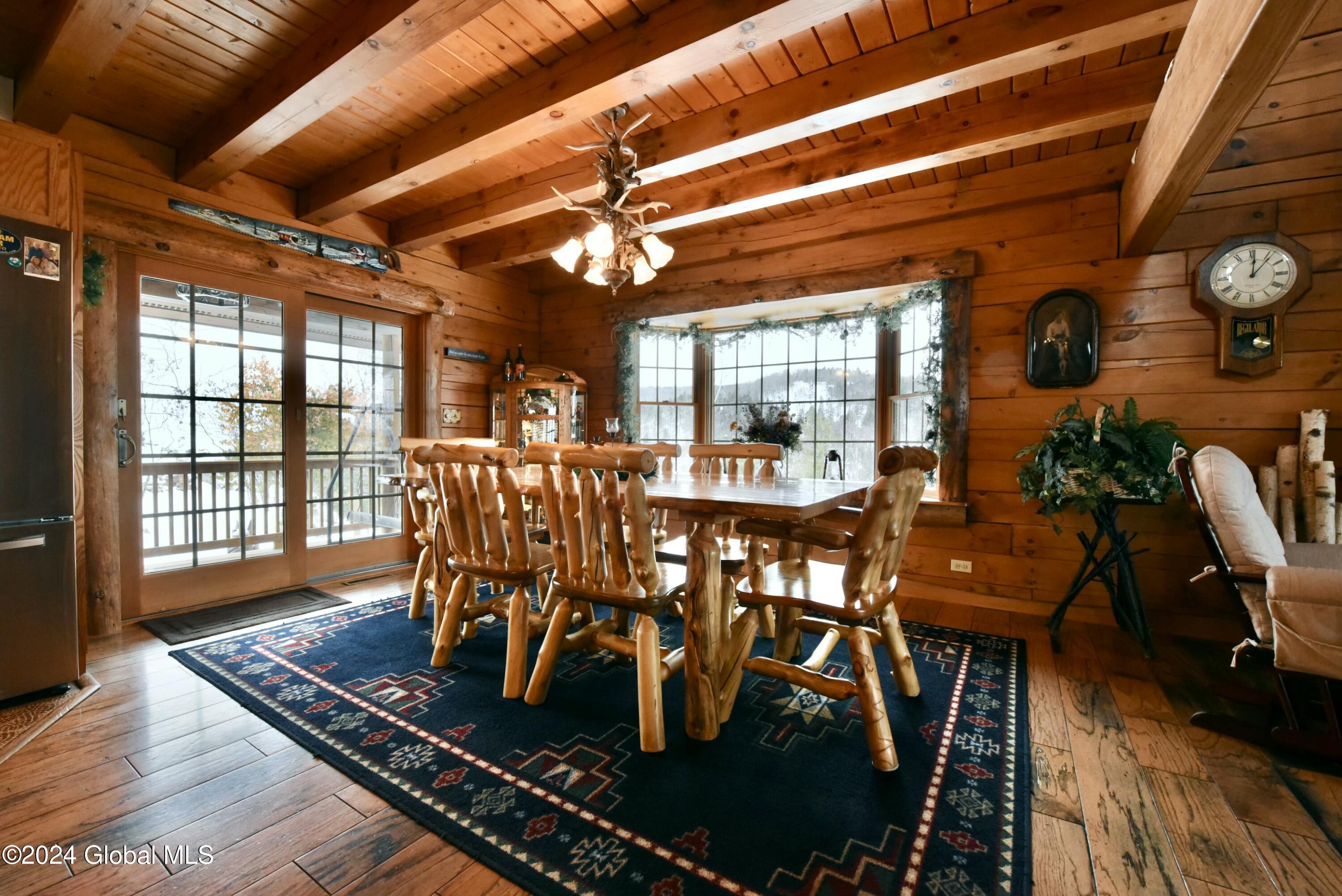 64 Reynolds Mountain Road