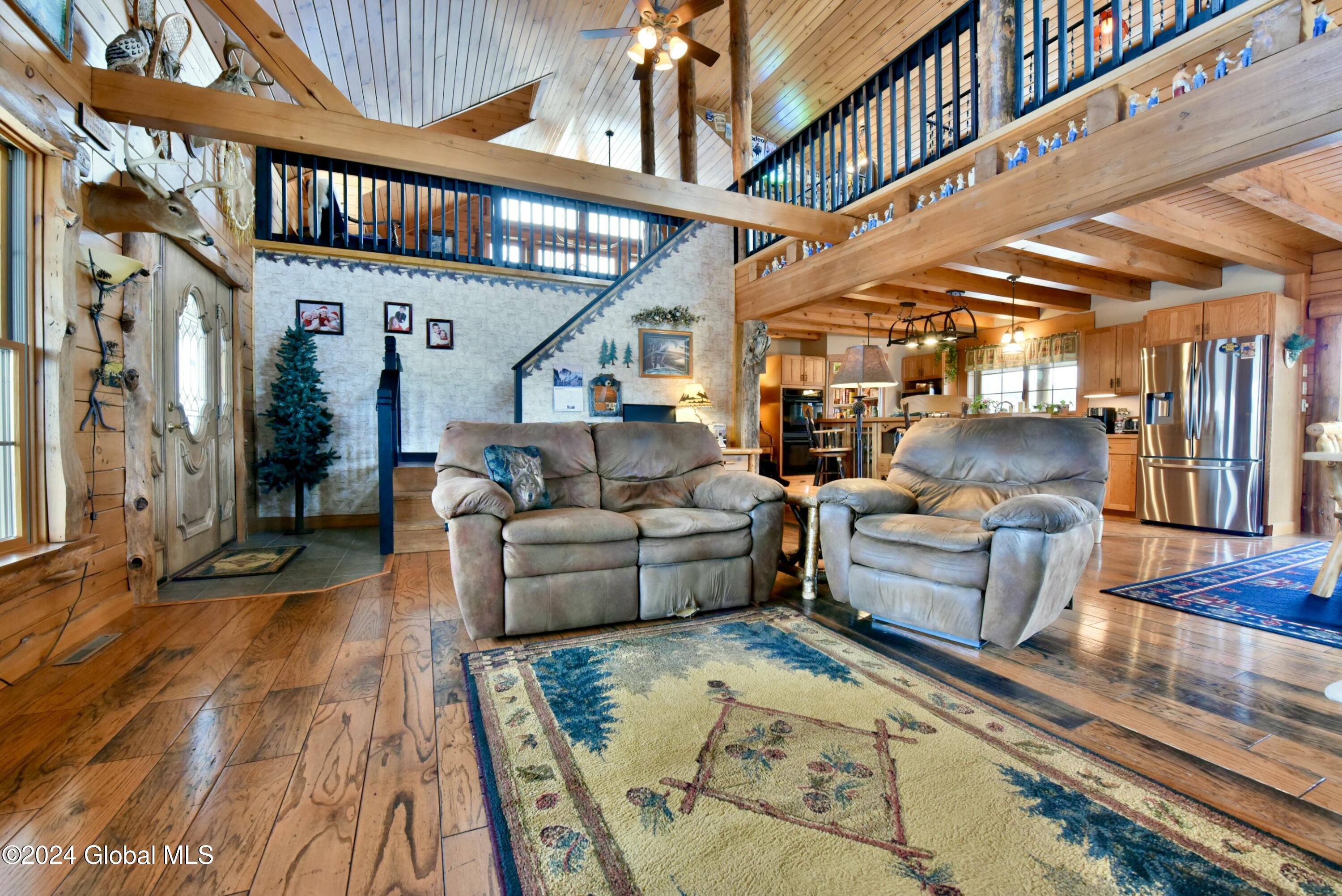 64 Reynolds Mountain Road