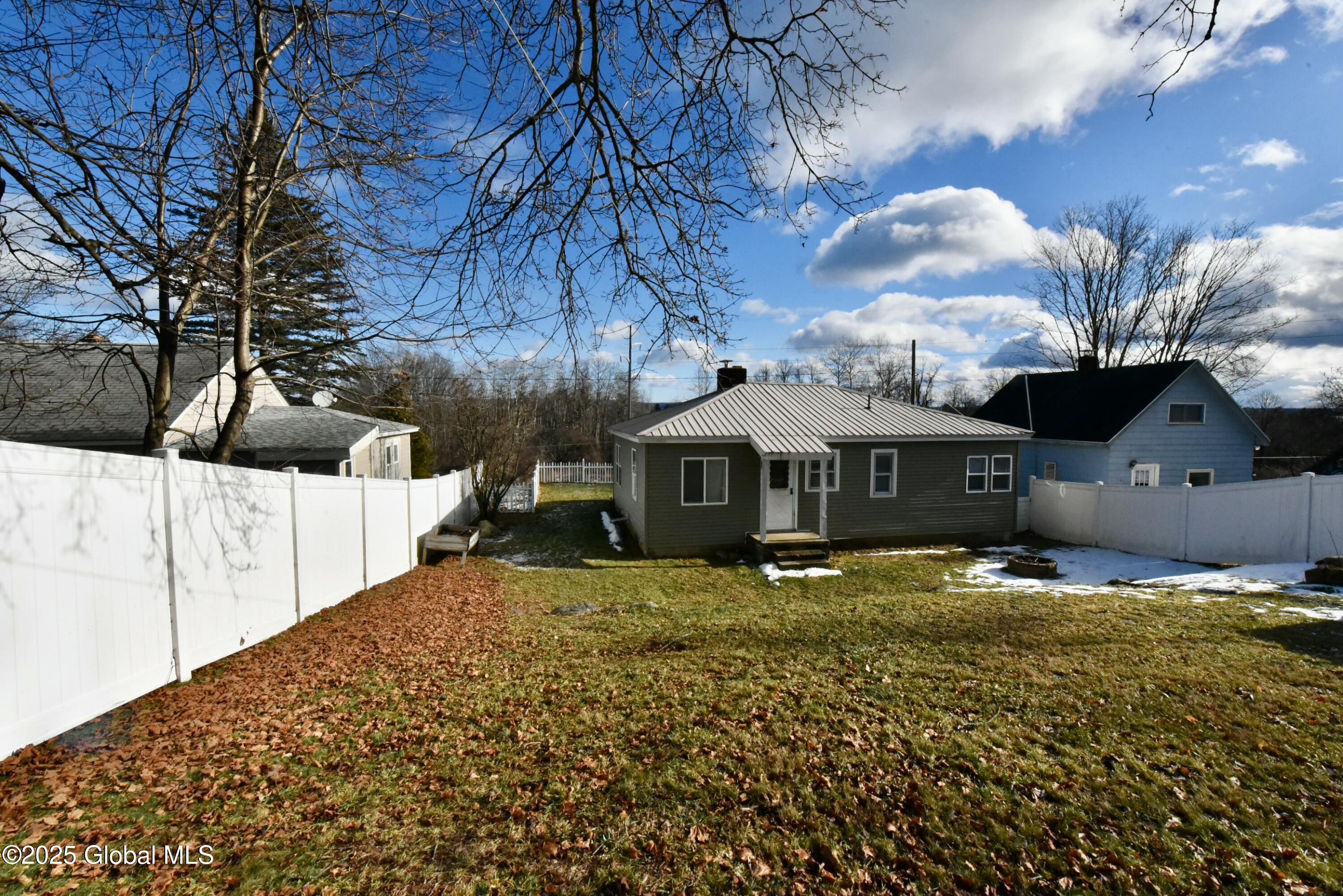 165 County Highway 123