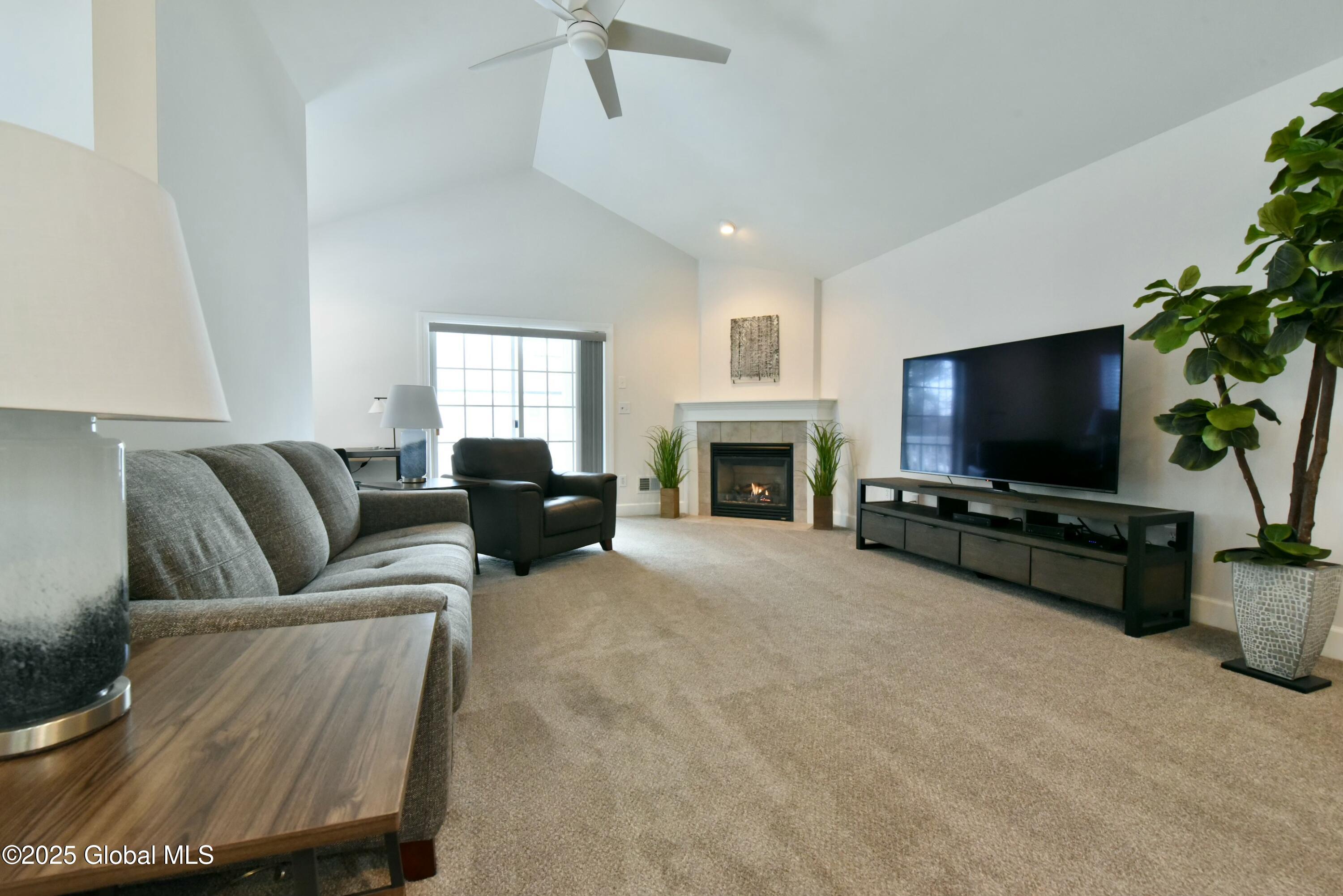 324 Ballston Avenue, # A5