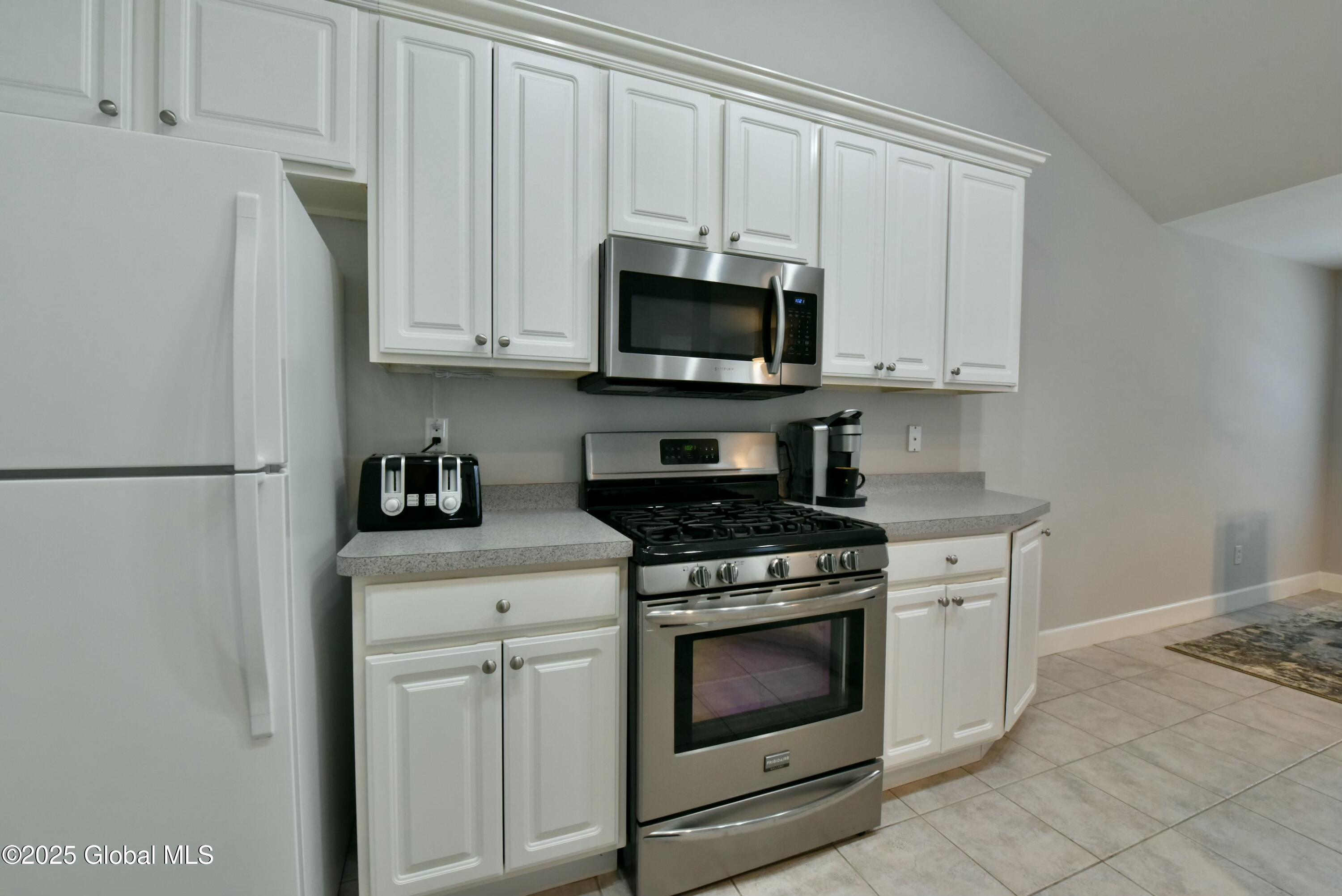 324 Ballston Avenue, # A5