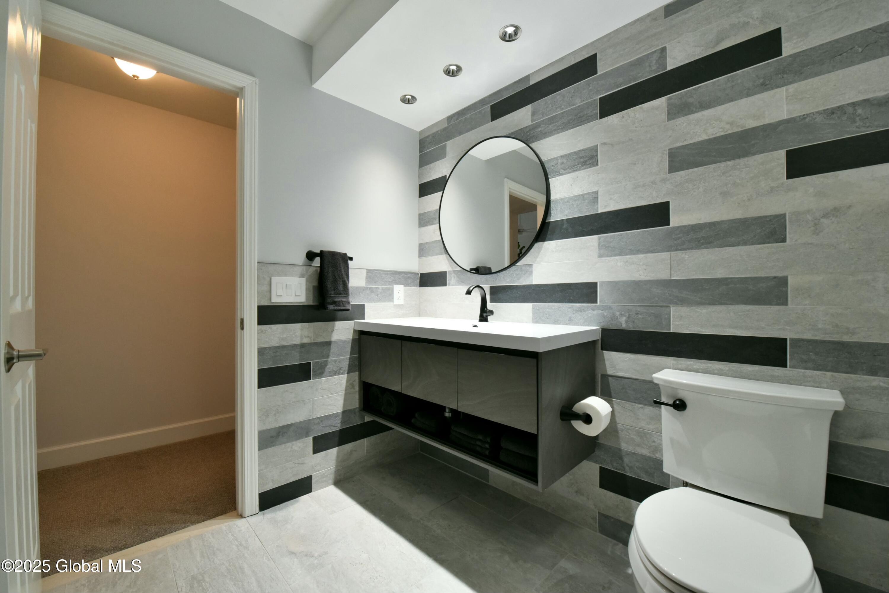 324 Ballston Avenue, # A5