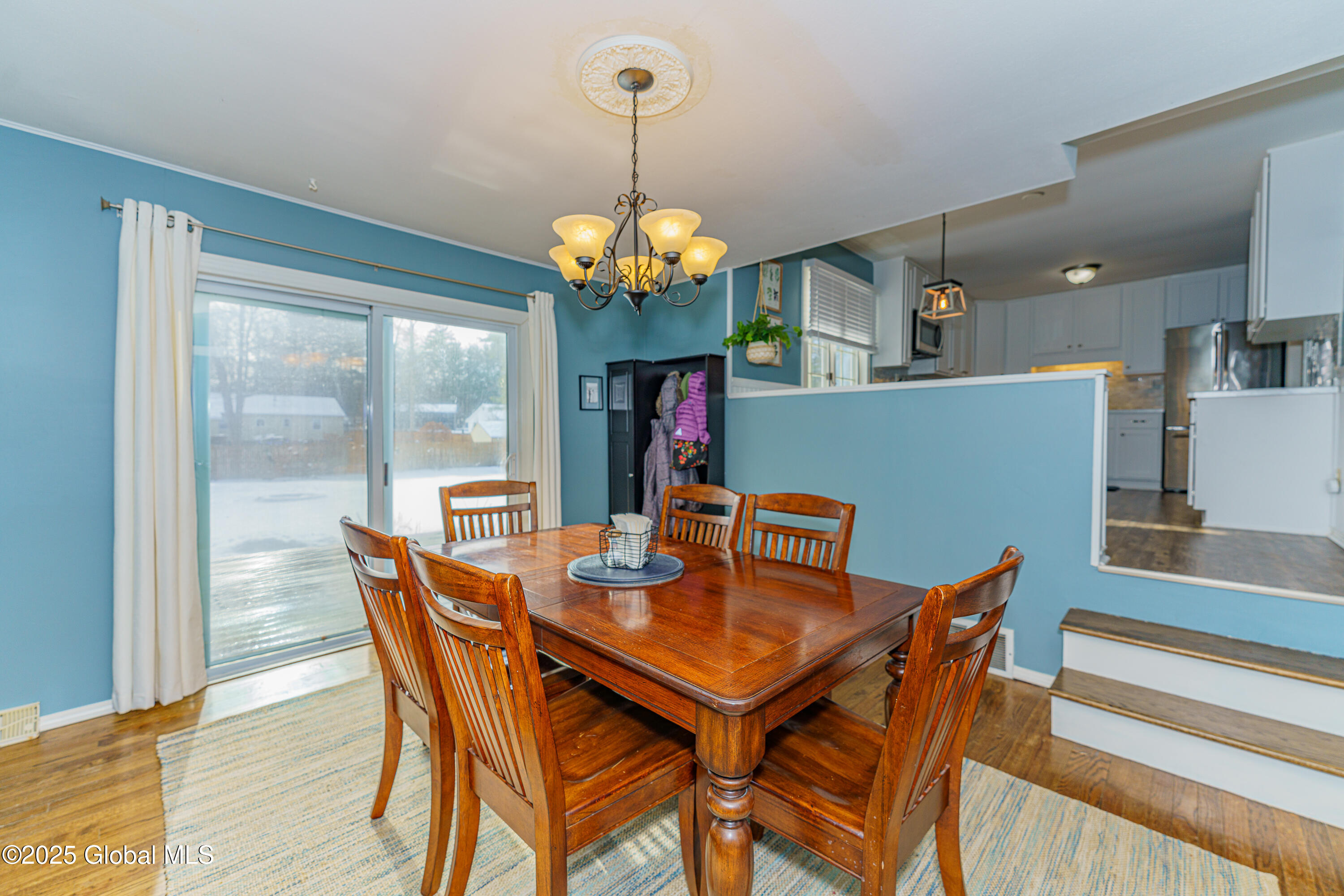 67 Vichy Drive