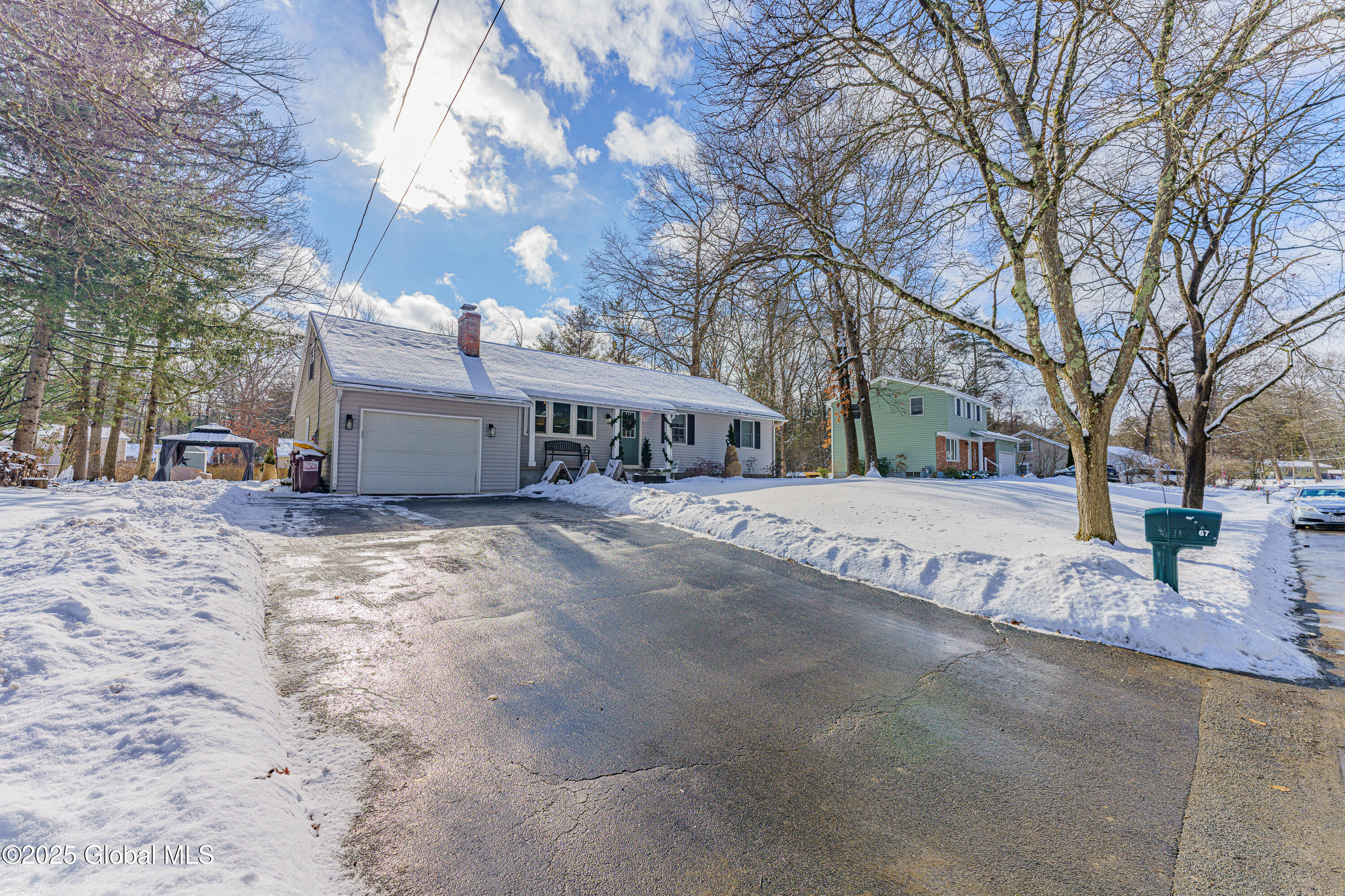 67 Vichy Drive