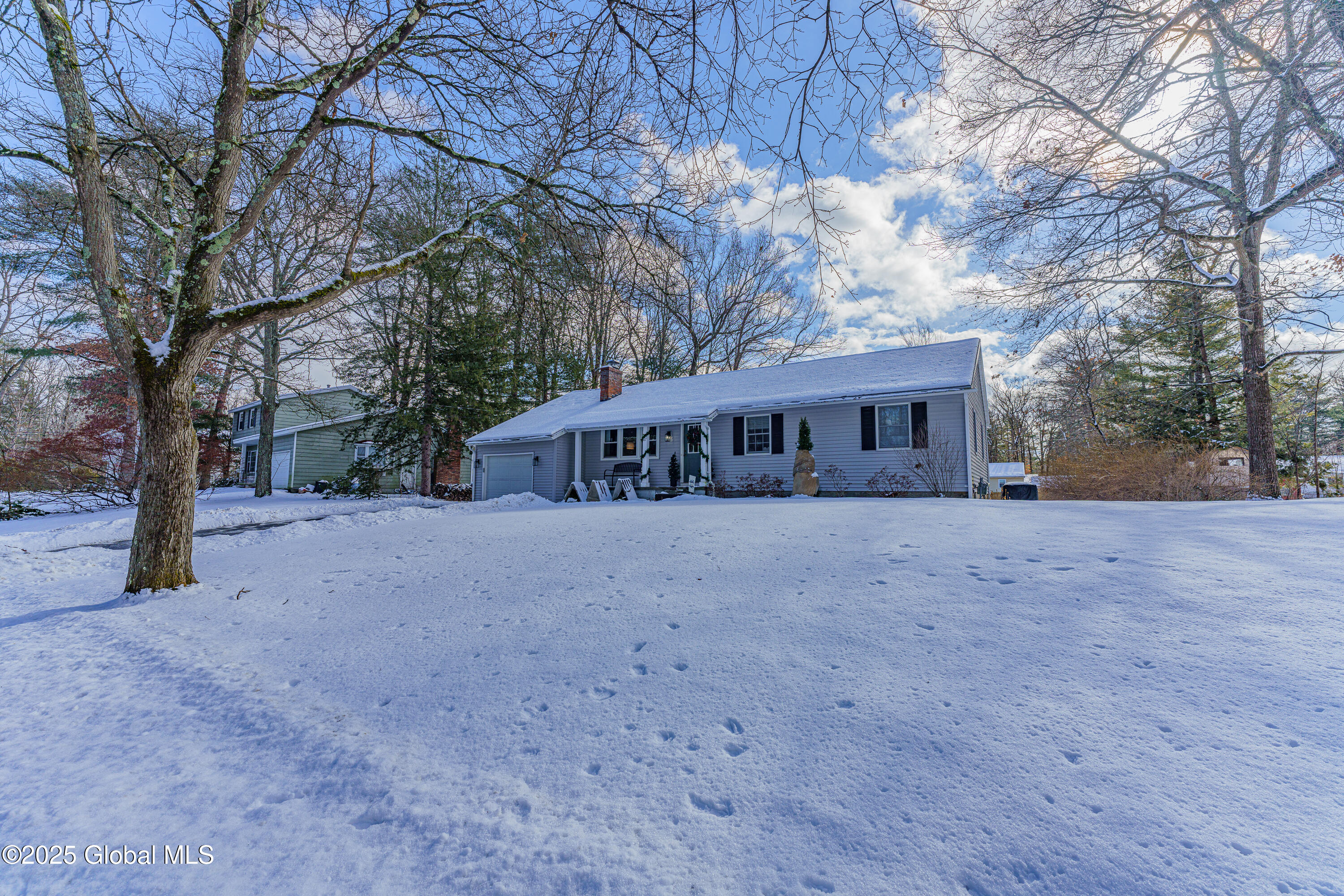 67 Vichy Drive