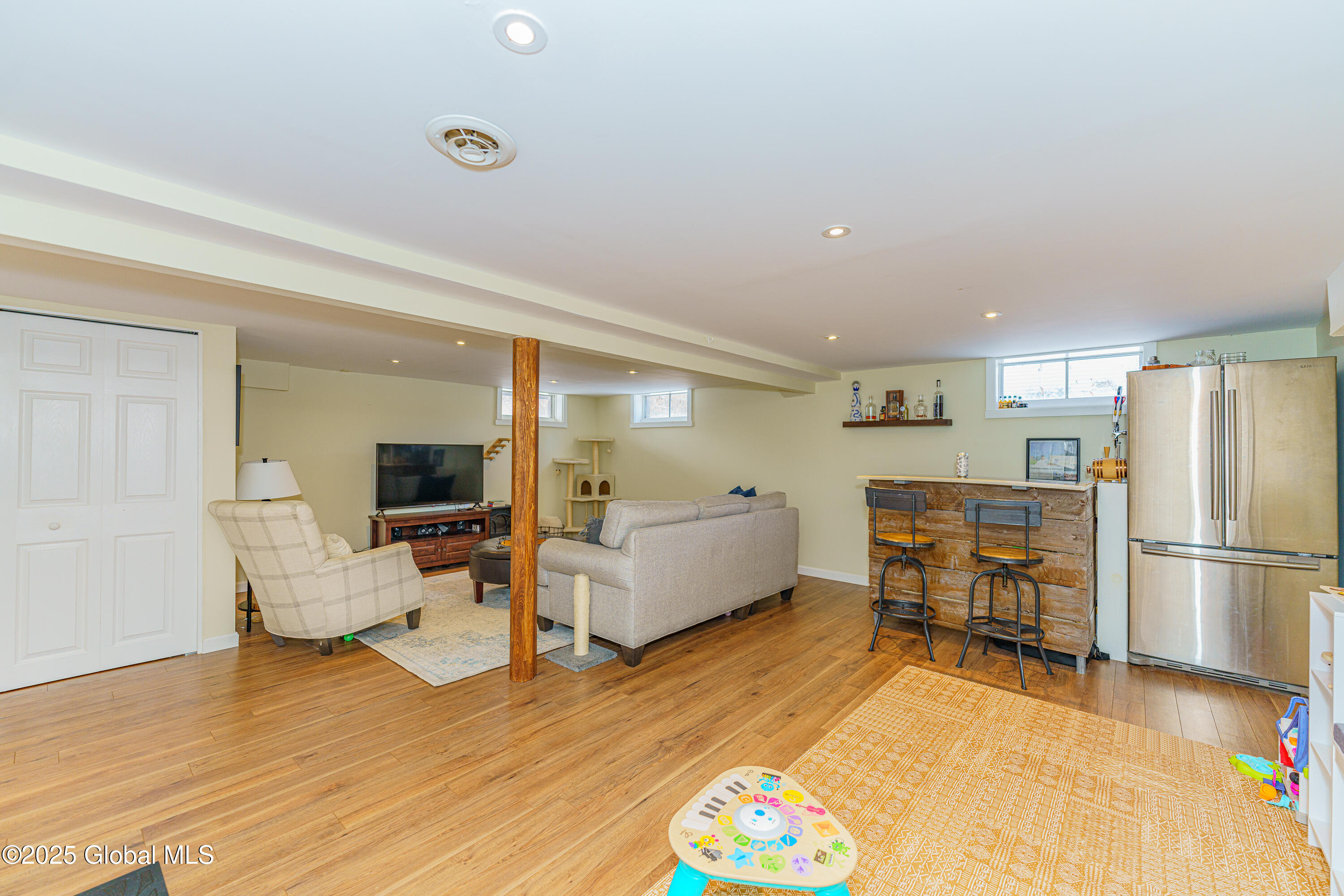 67 Vichy Drive