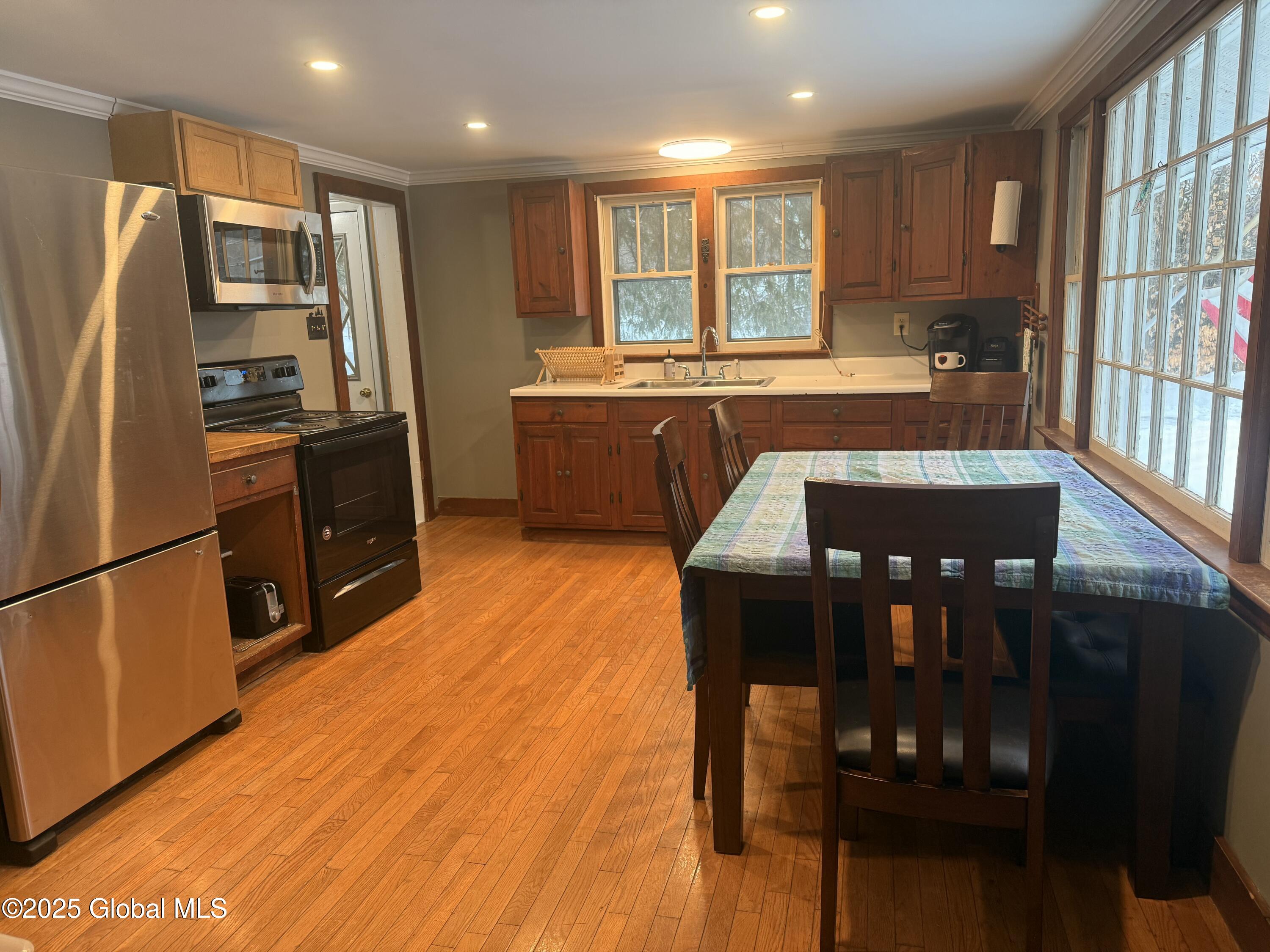 498 Ridge Road
