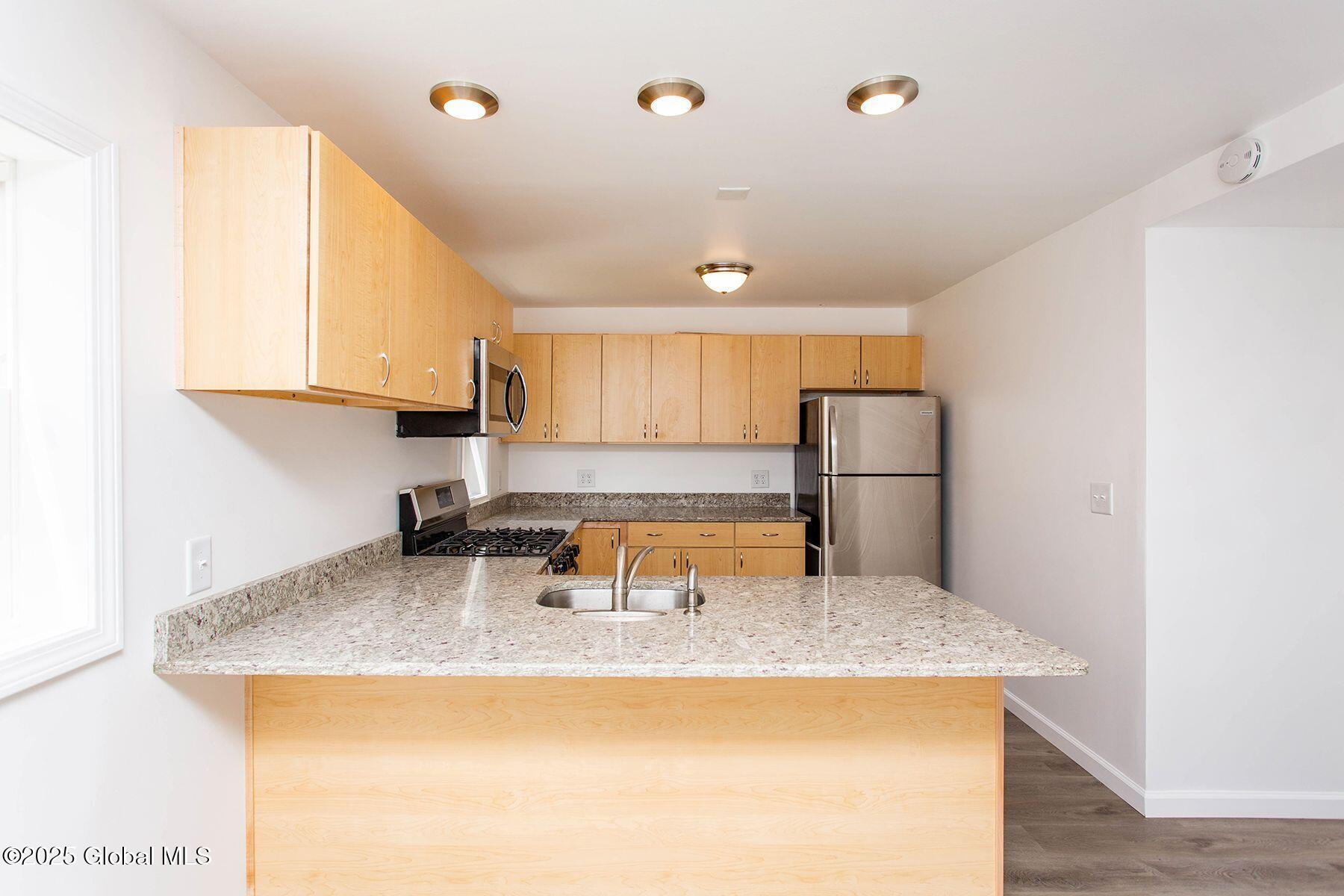 53 S Franklin Street