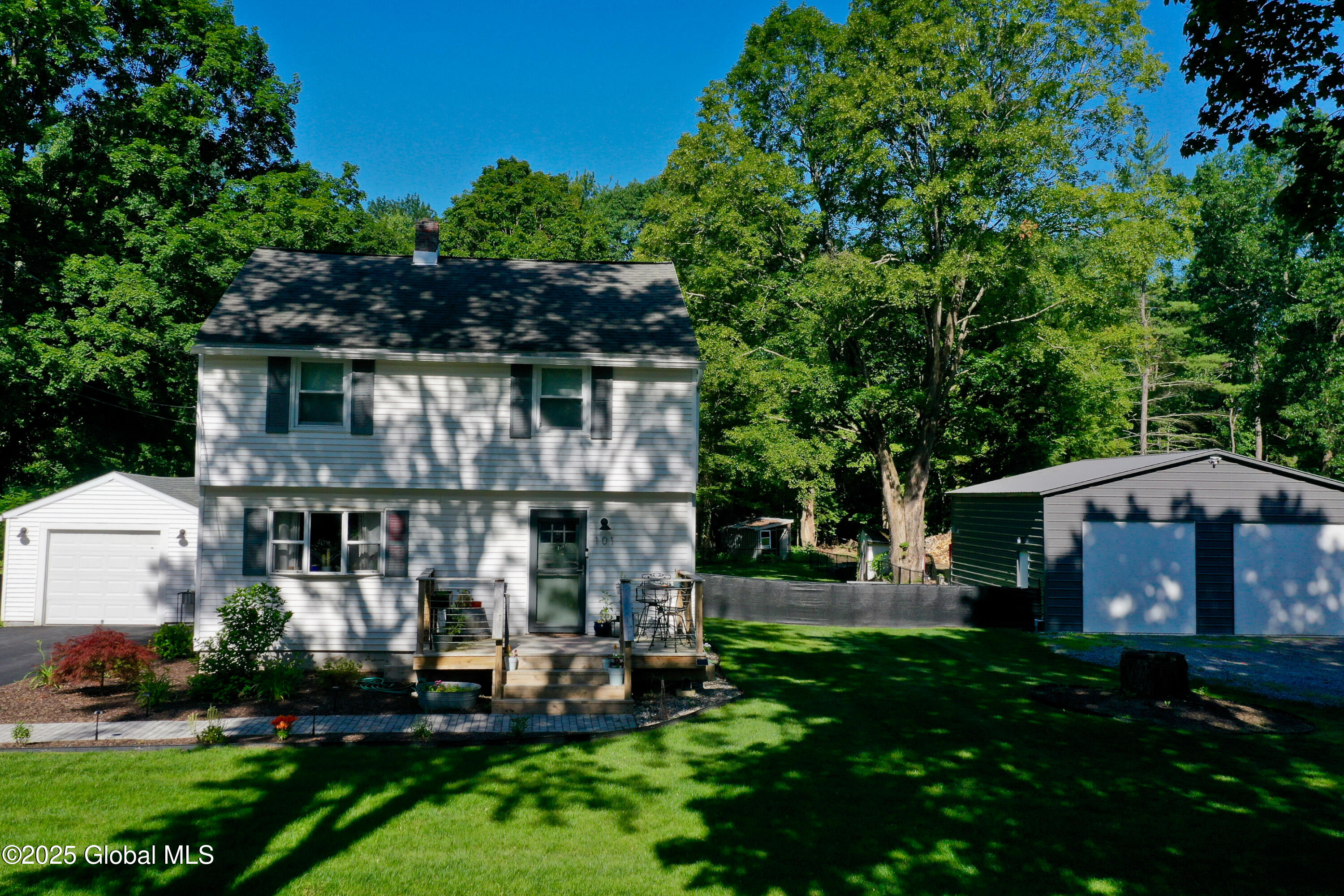 101 Scotch Bush Road