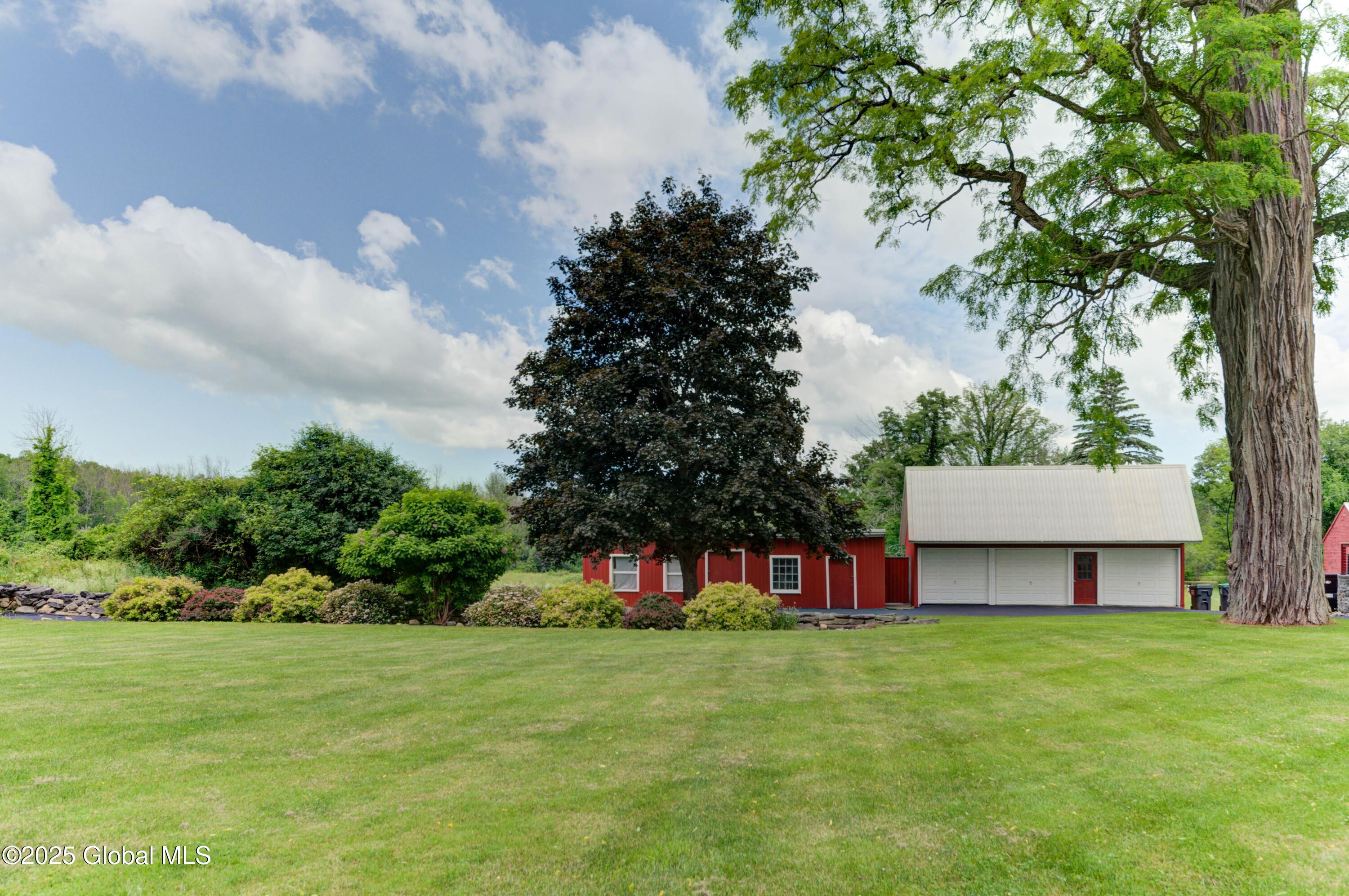 5037 Sacandaga Road