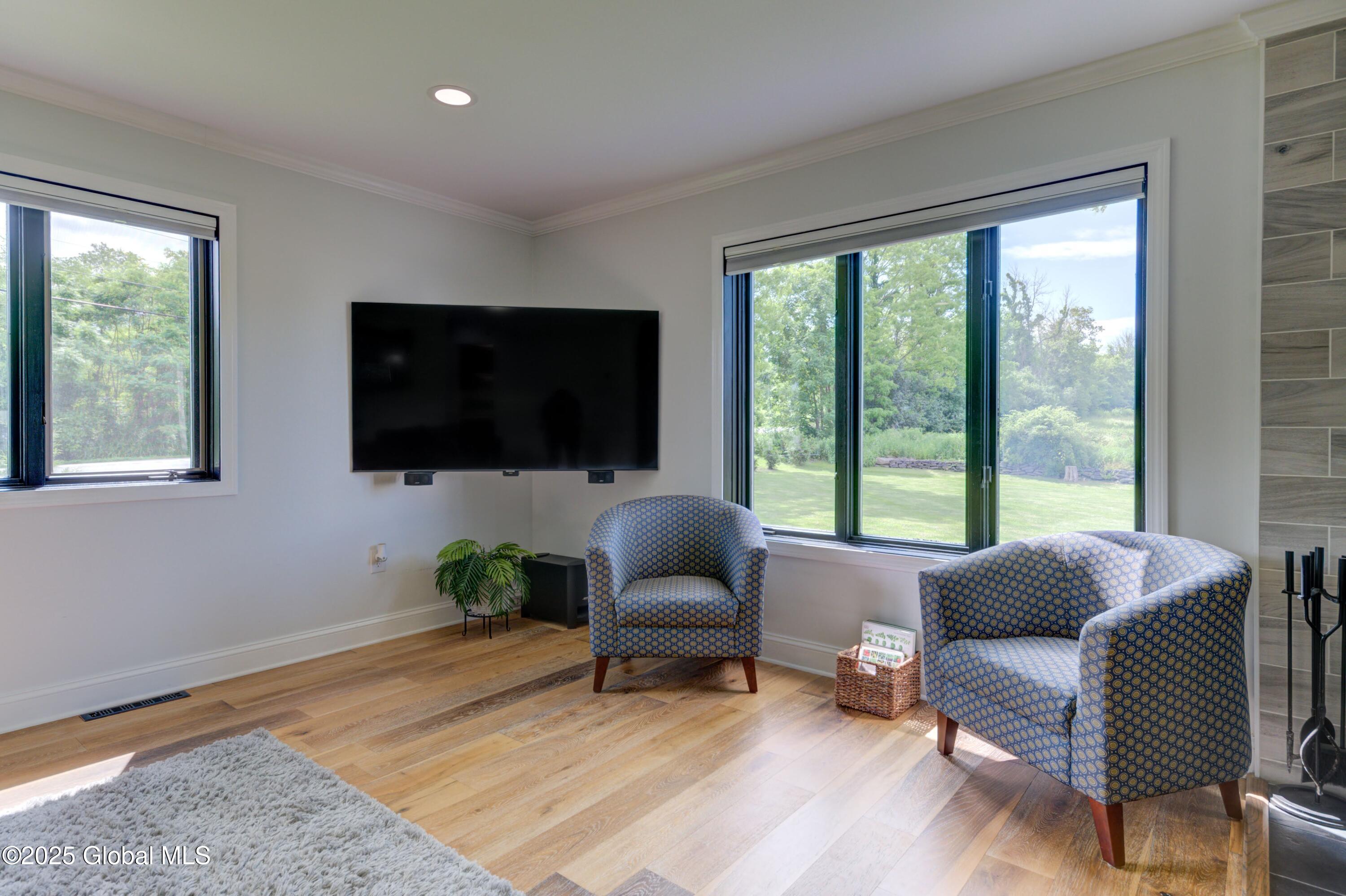 5037 Sacandaga Road
