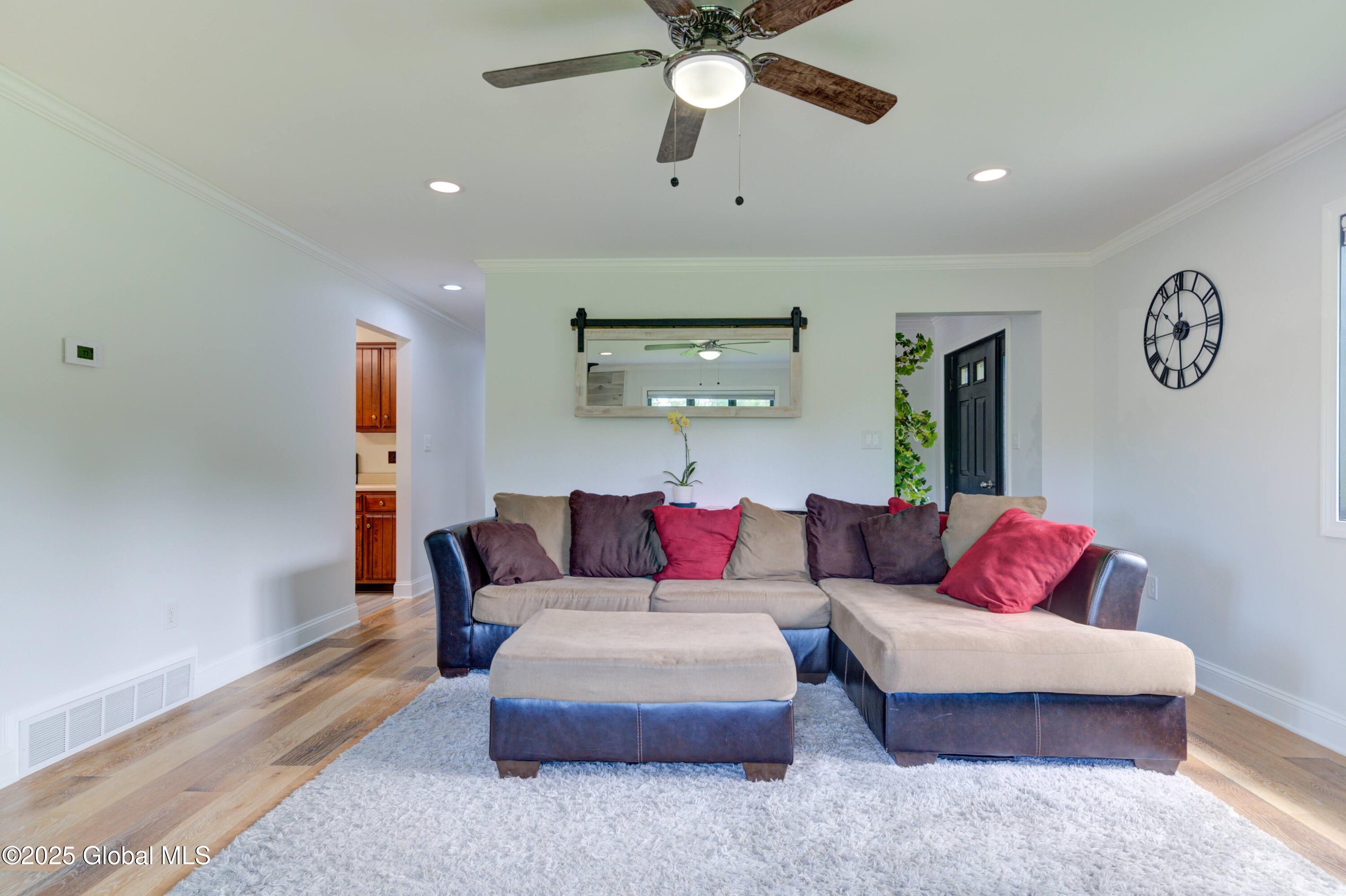 5037 Sacandaga Road