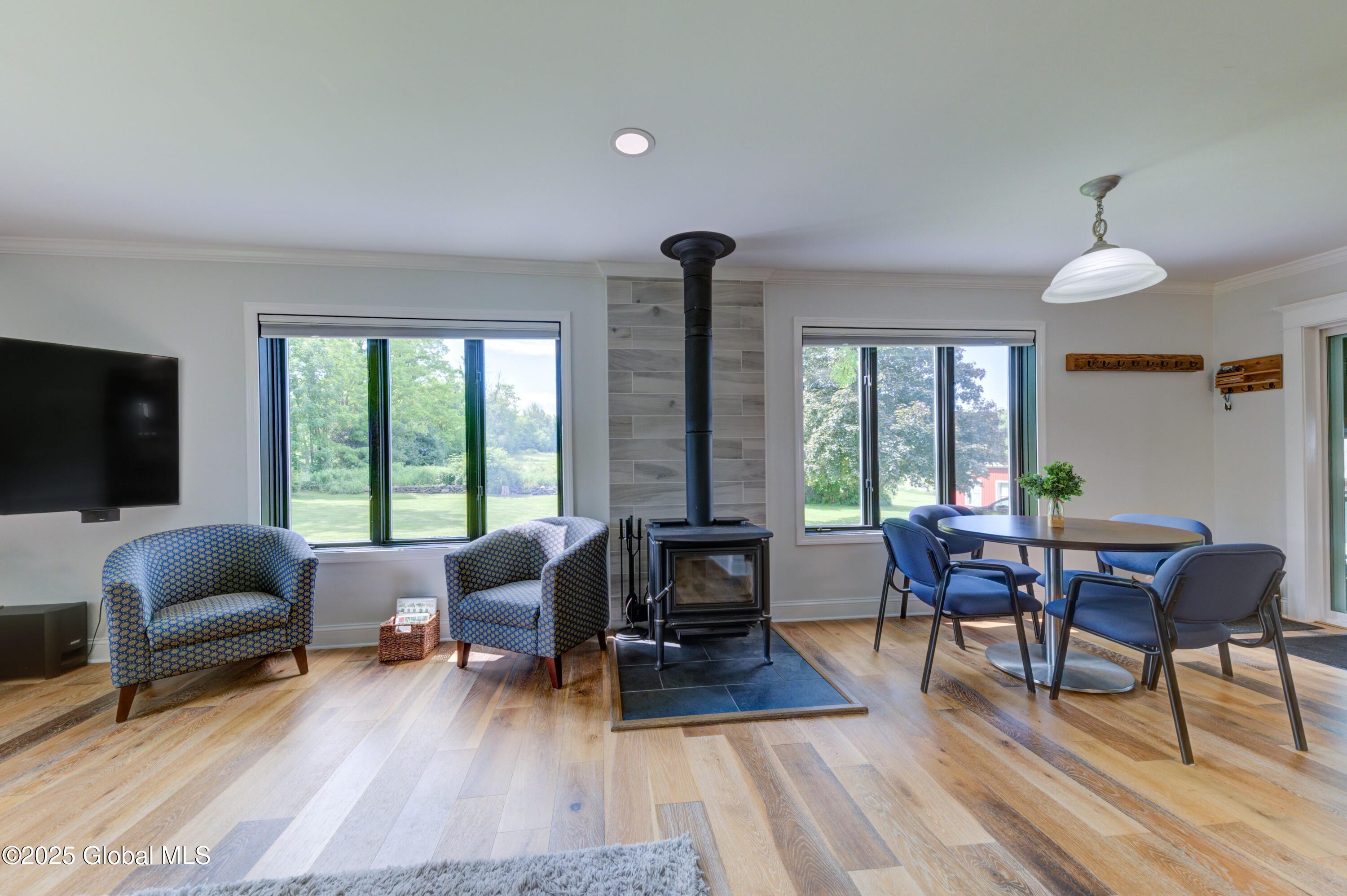 5037 Sacandaga Road