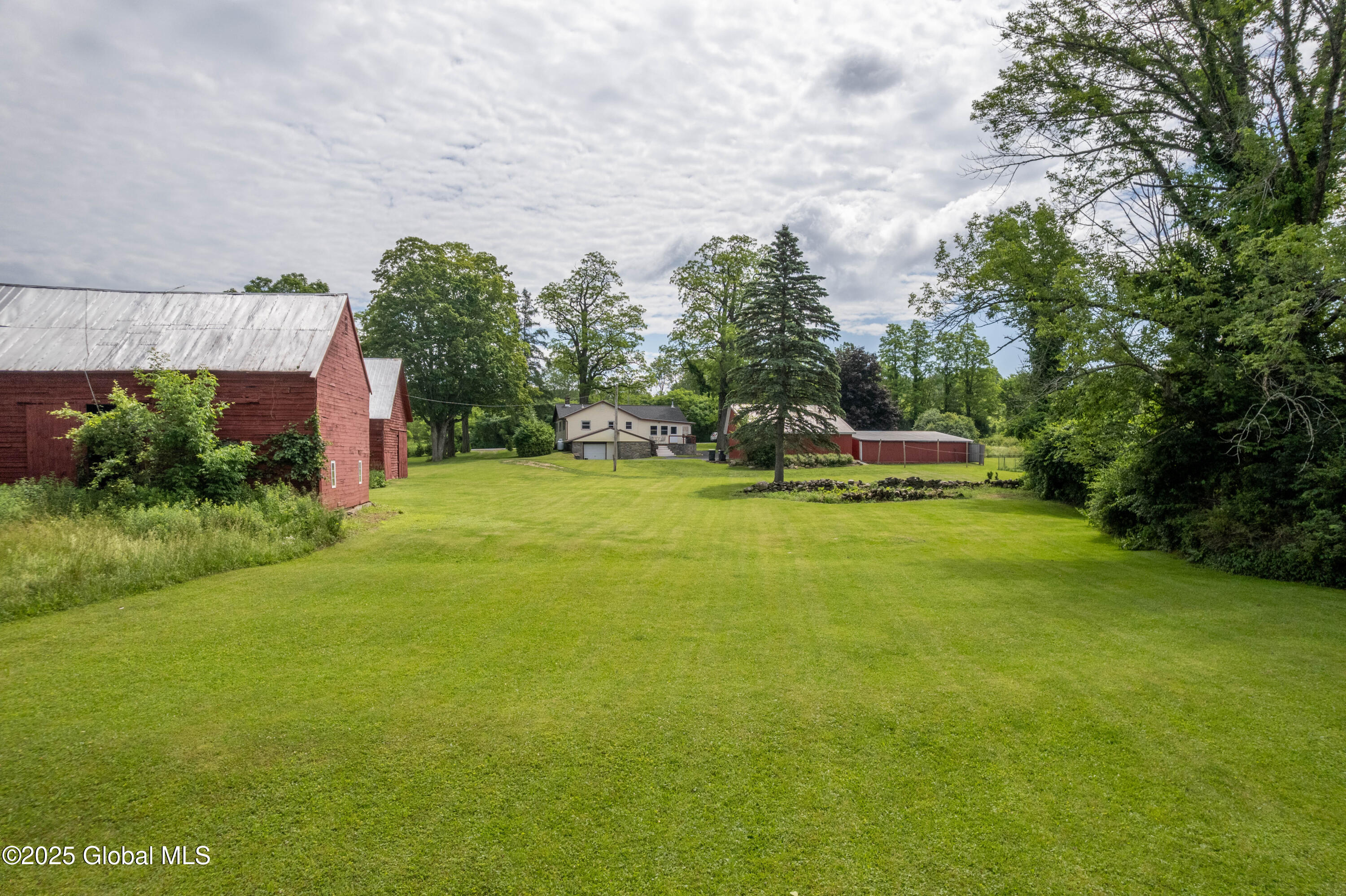 5037 Sacandaga Road