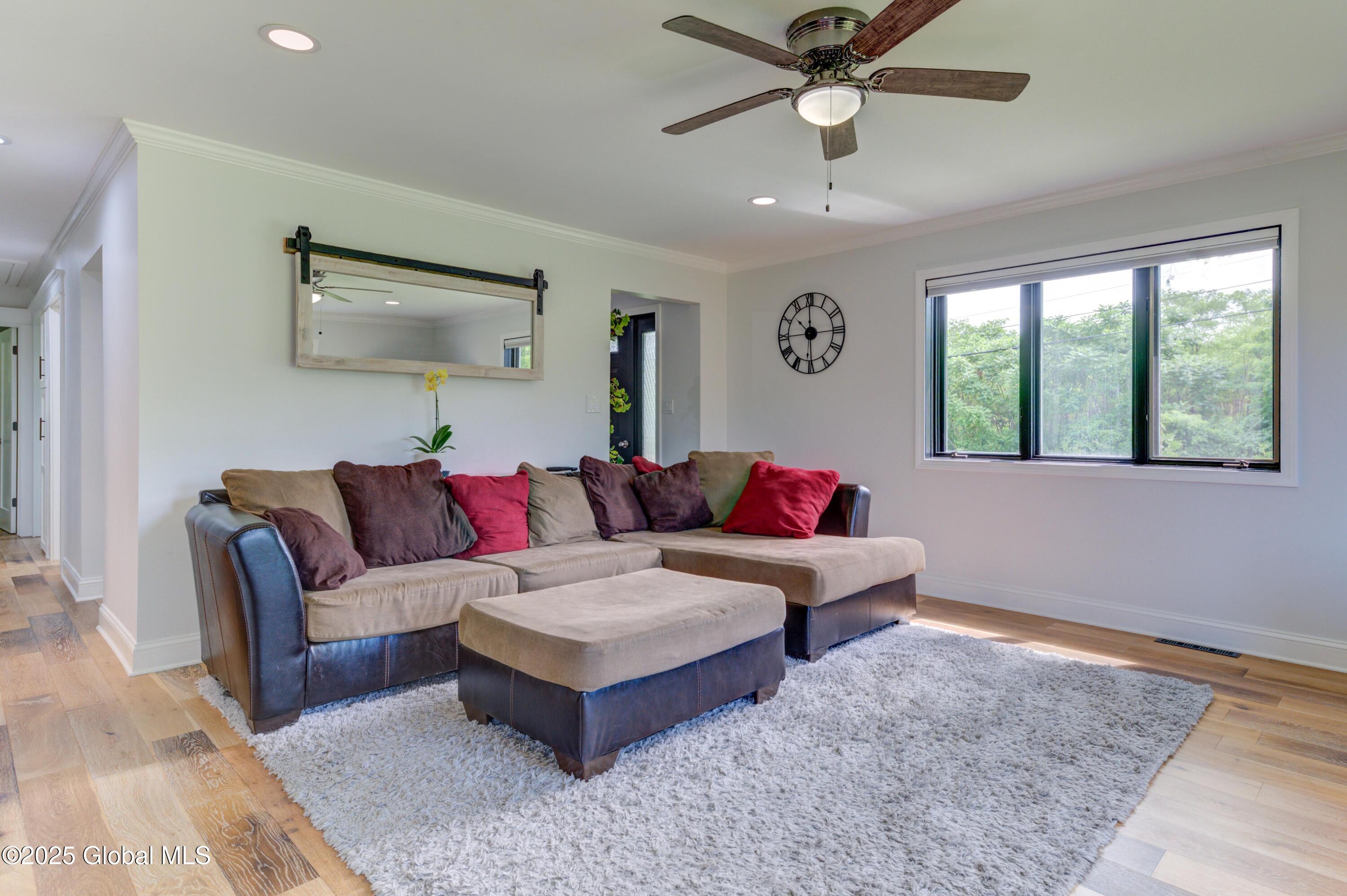 5037 Sacandaga Road
