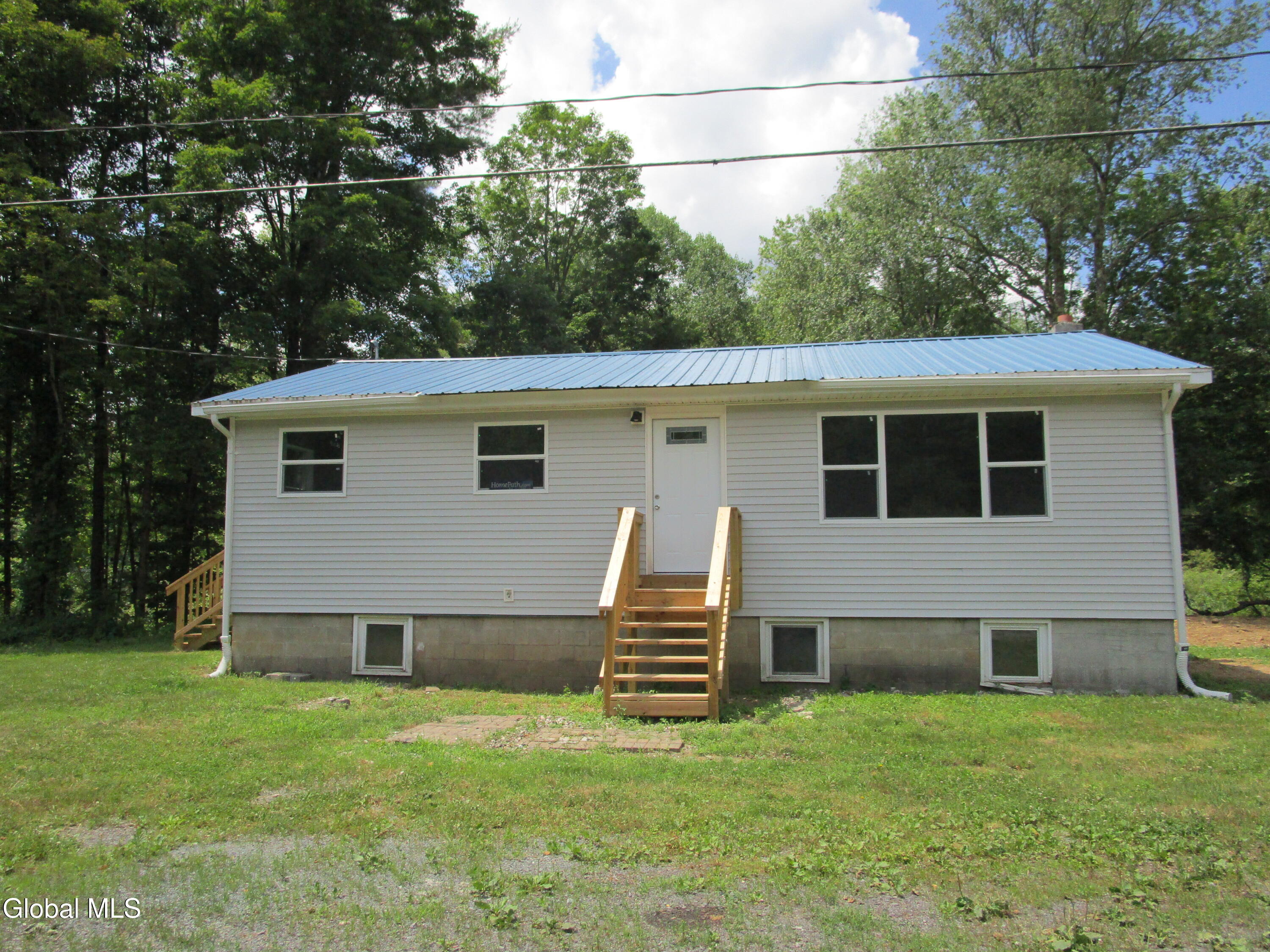 87 N Greenfield Road