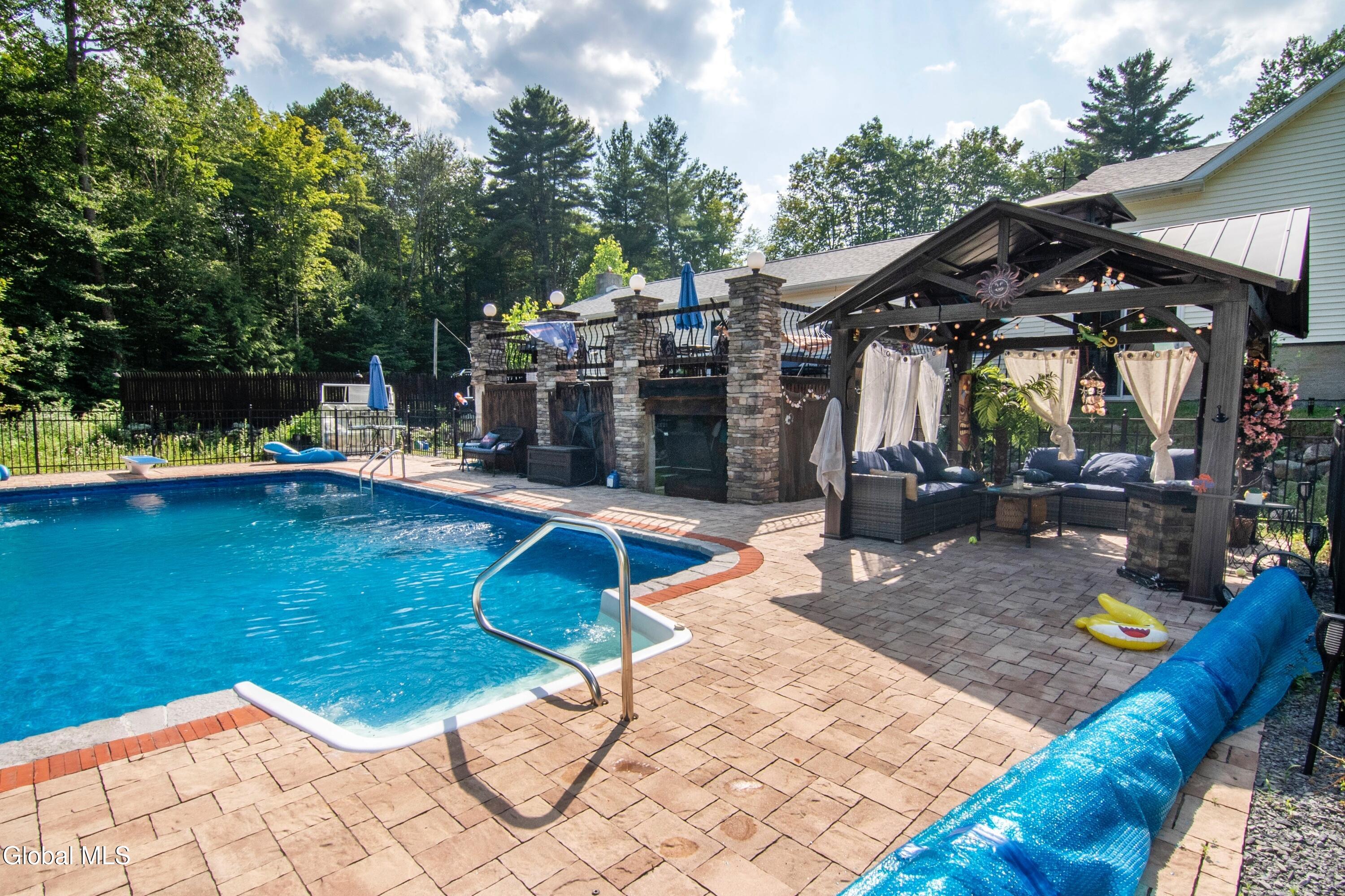 122 Plank Road
