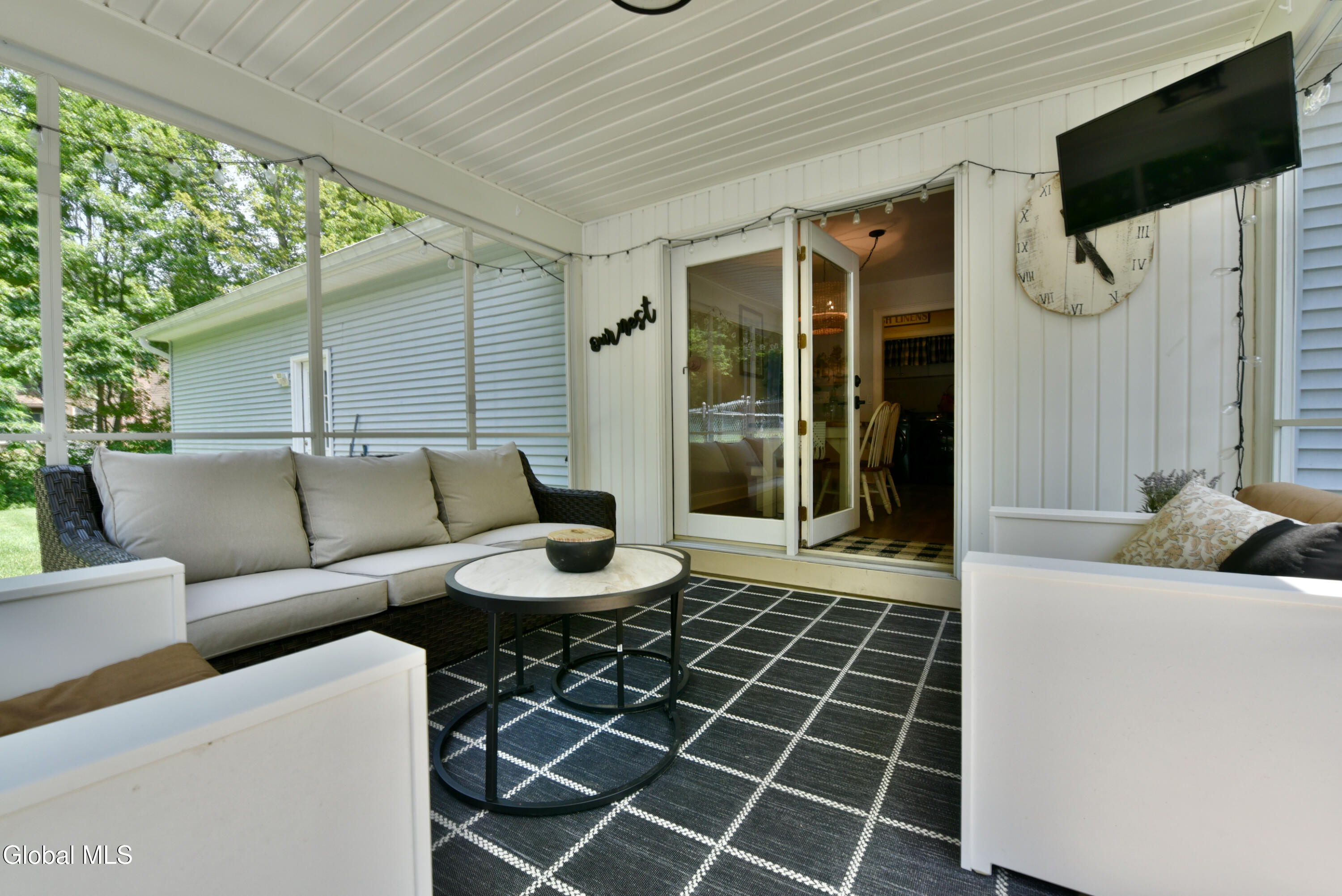 24 Cashemere Drive
