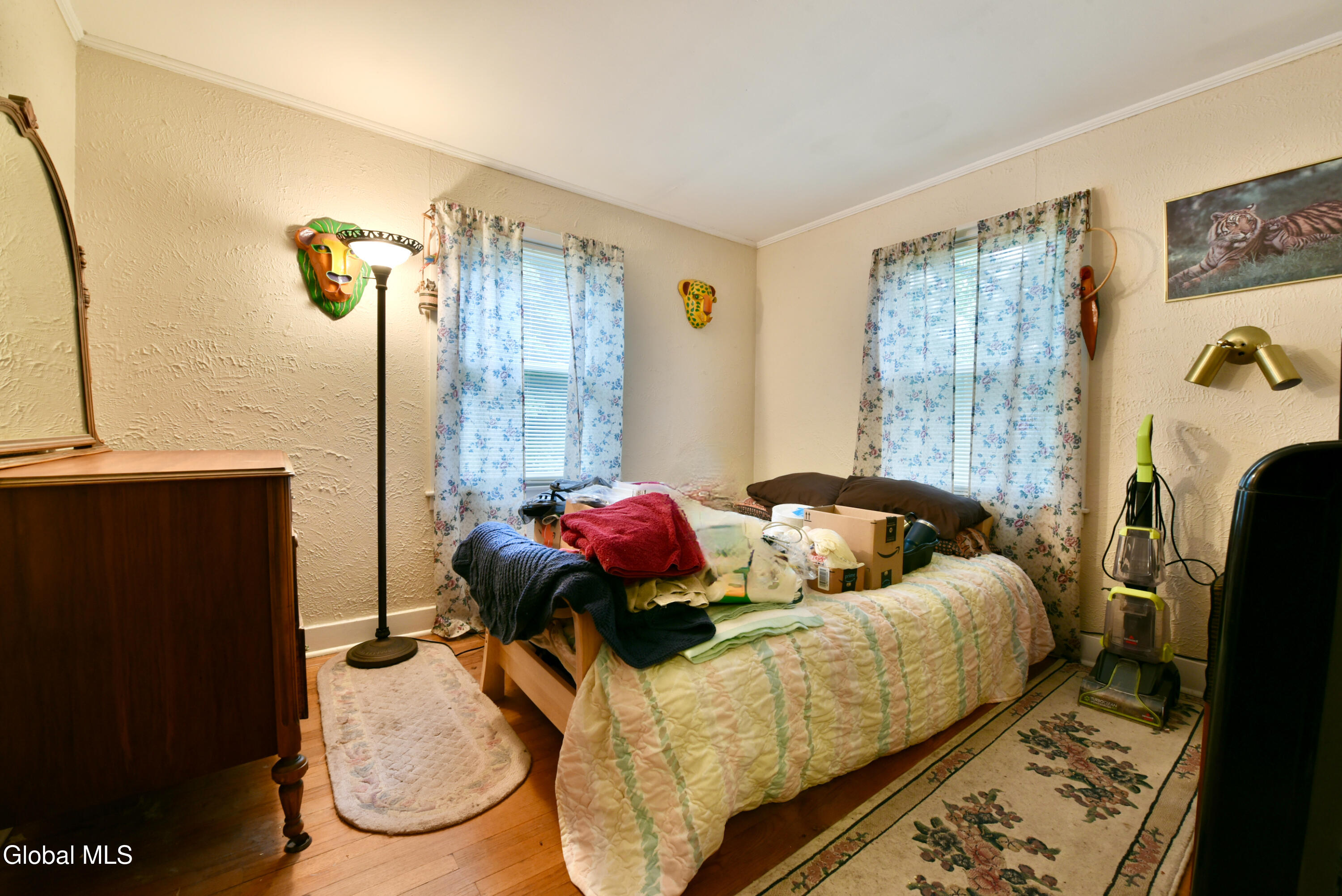 81 Dixon Road