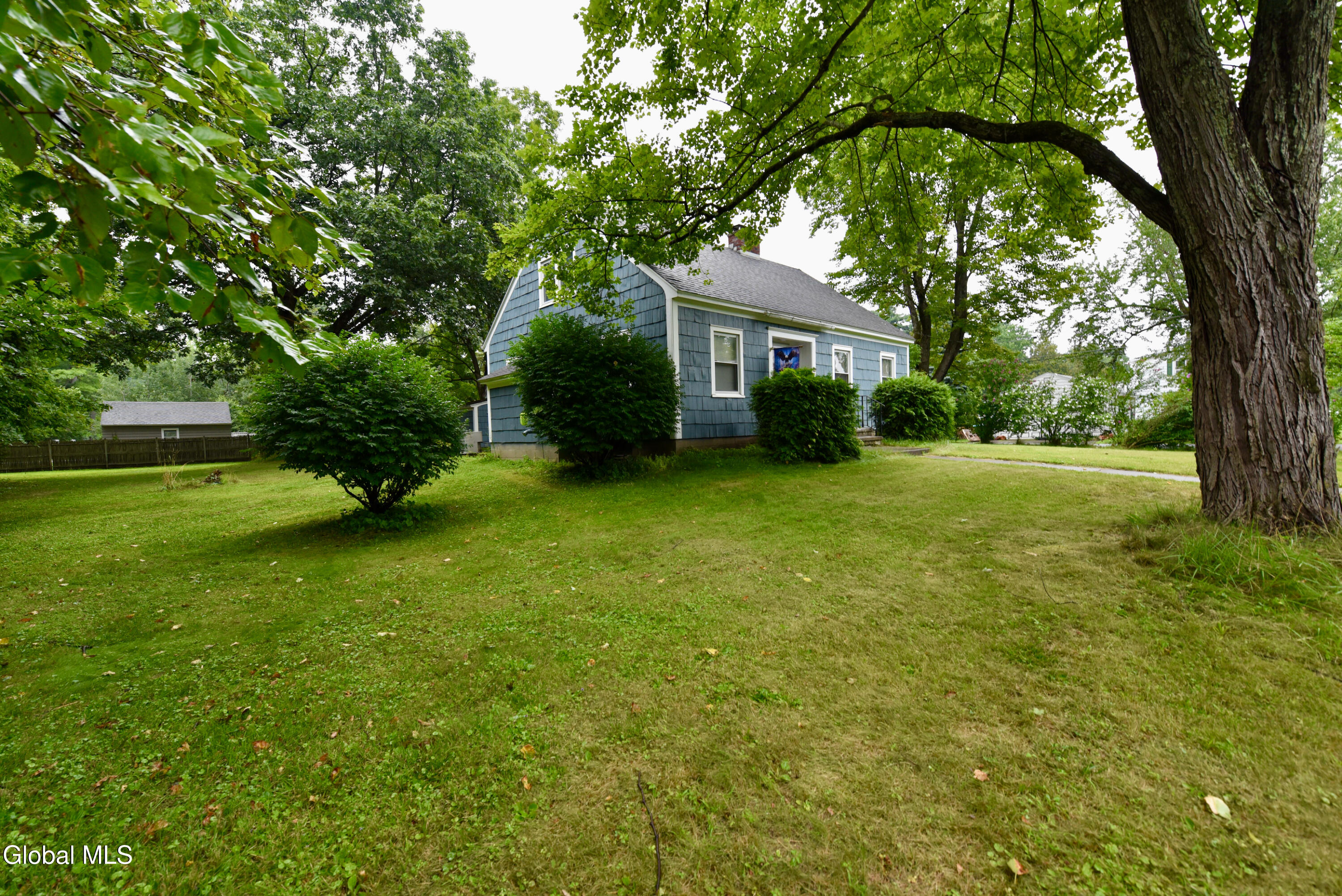 81 Dixon Road
