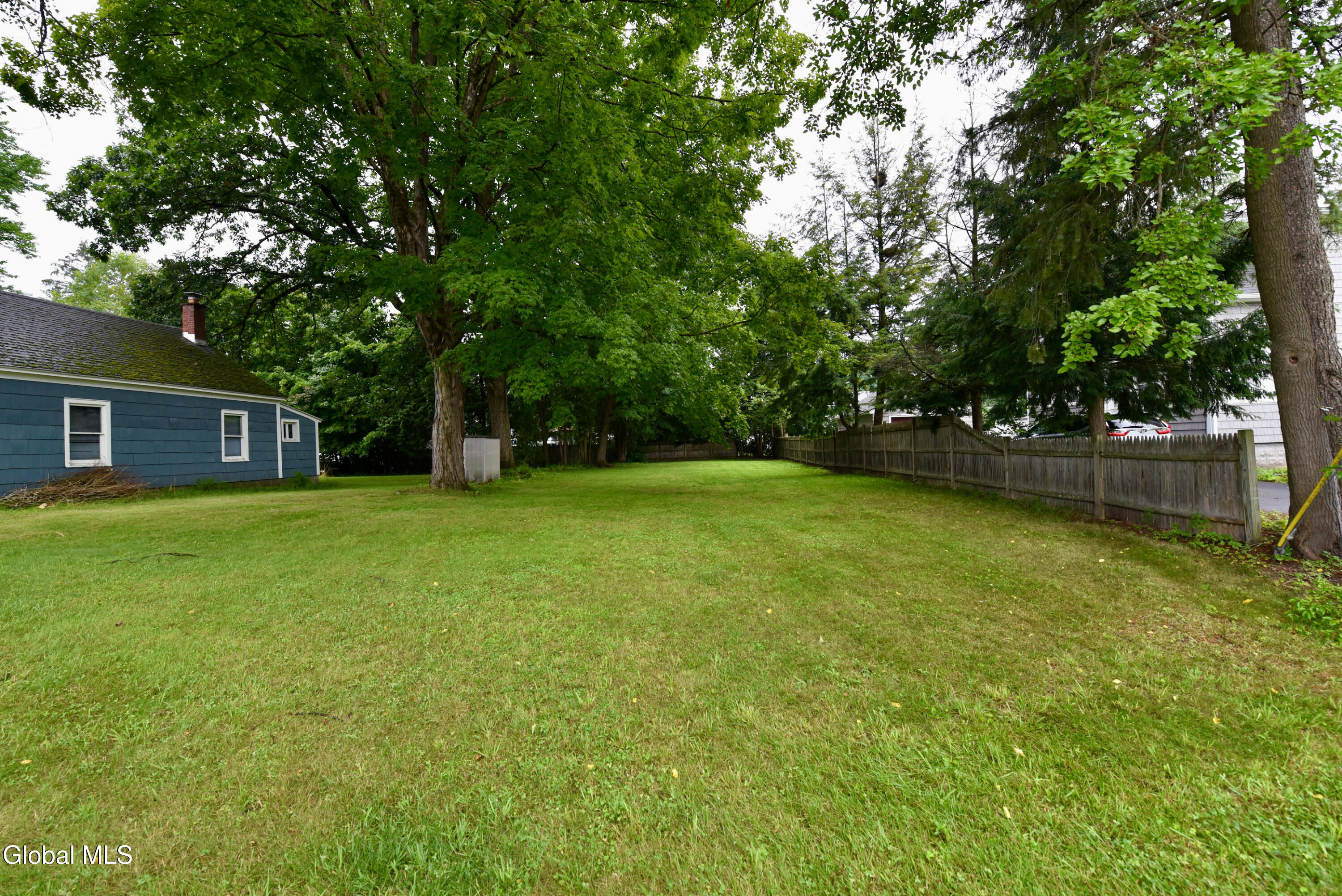 81 Dixon Road