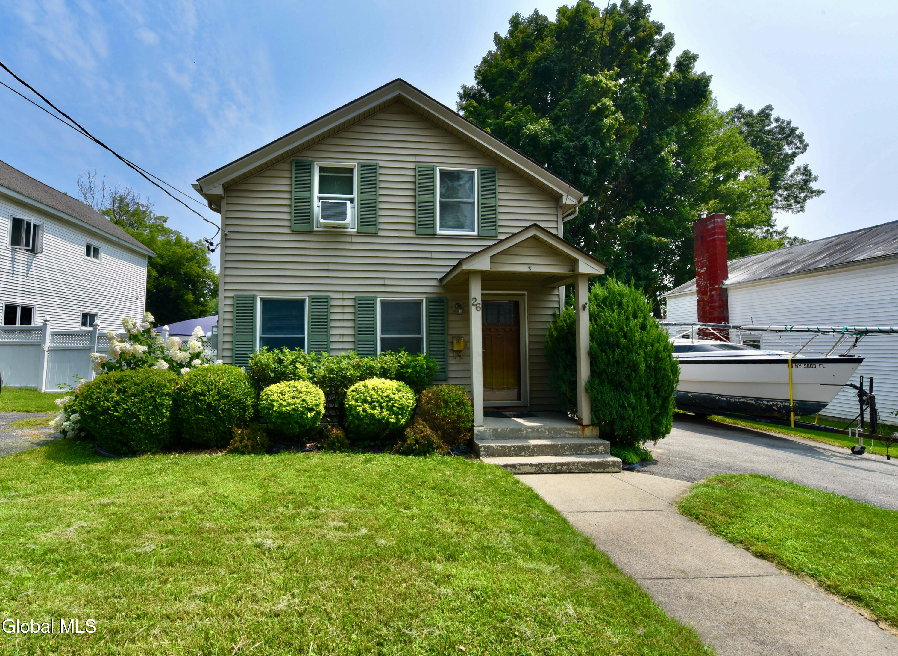 26 Center Street