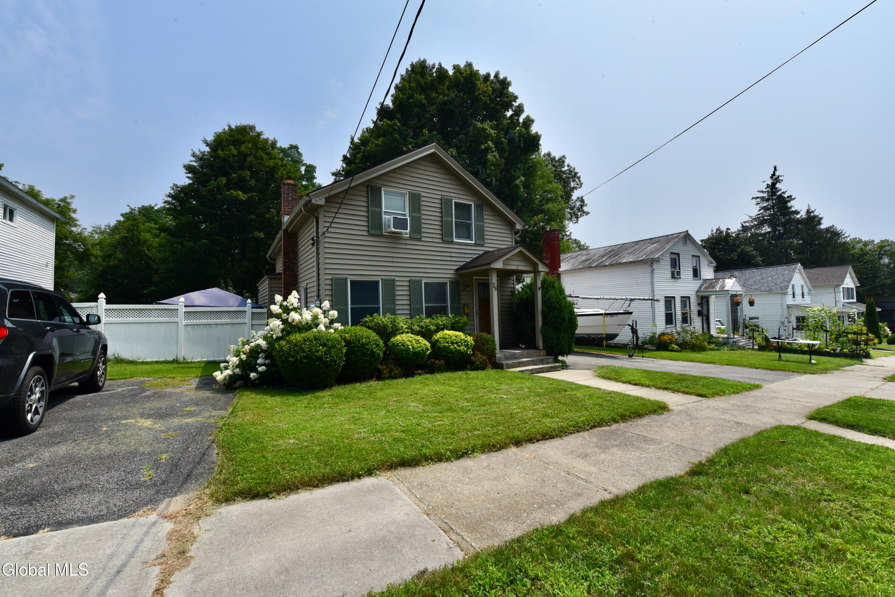 26 Center Street