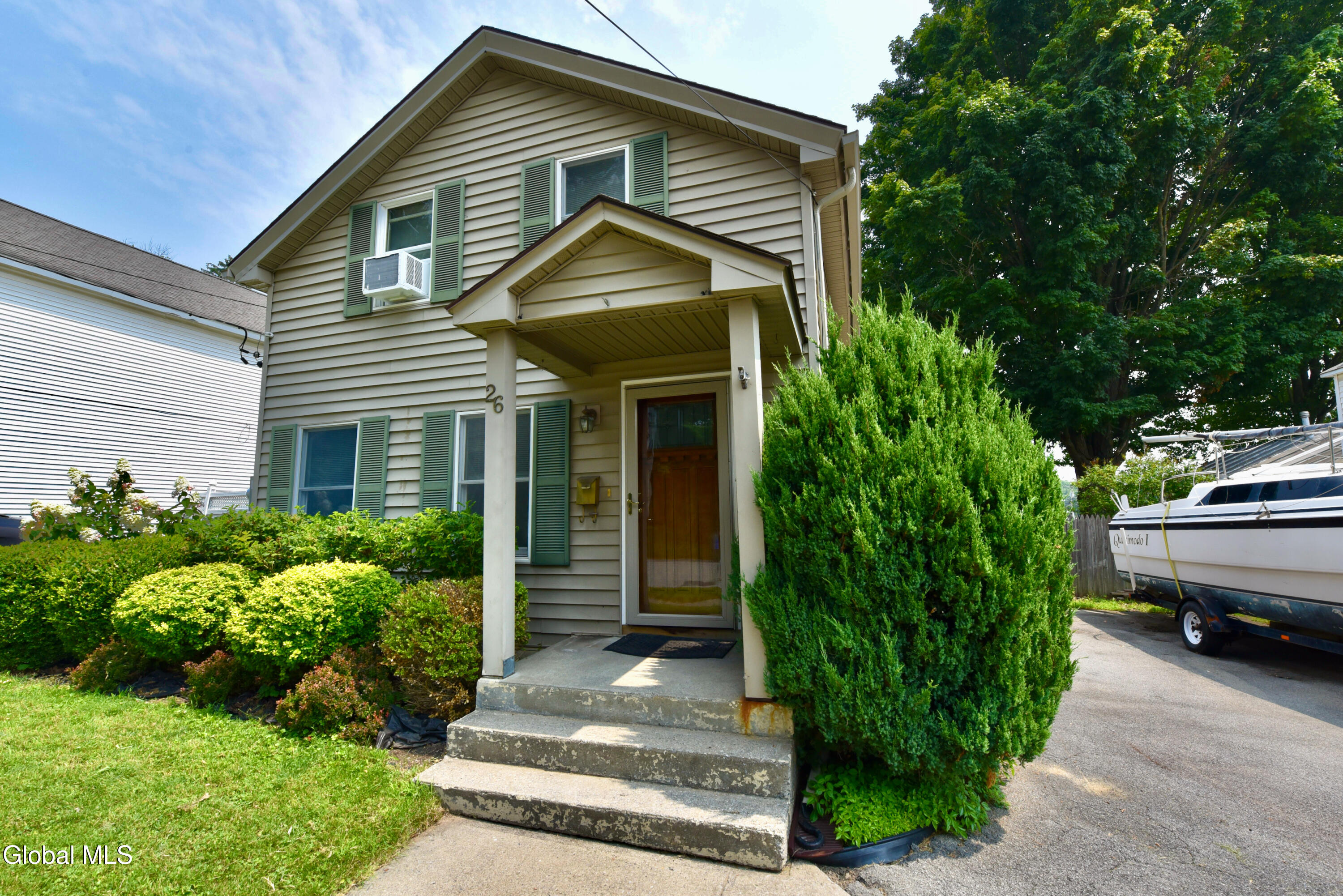 26 Center Street