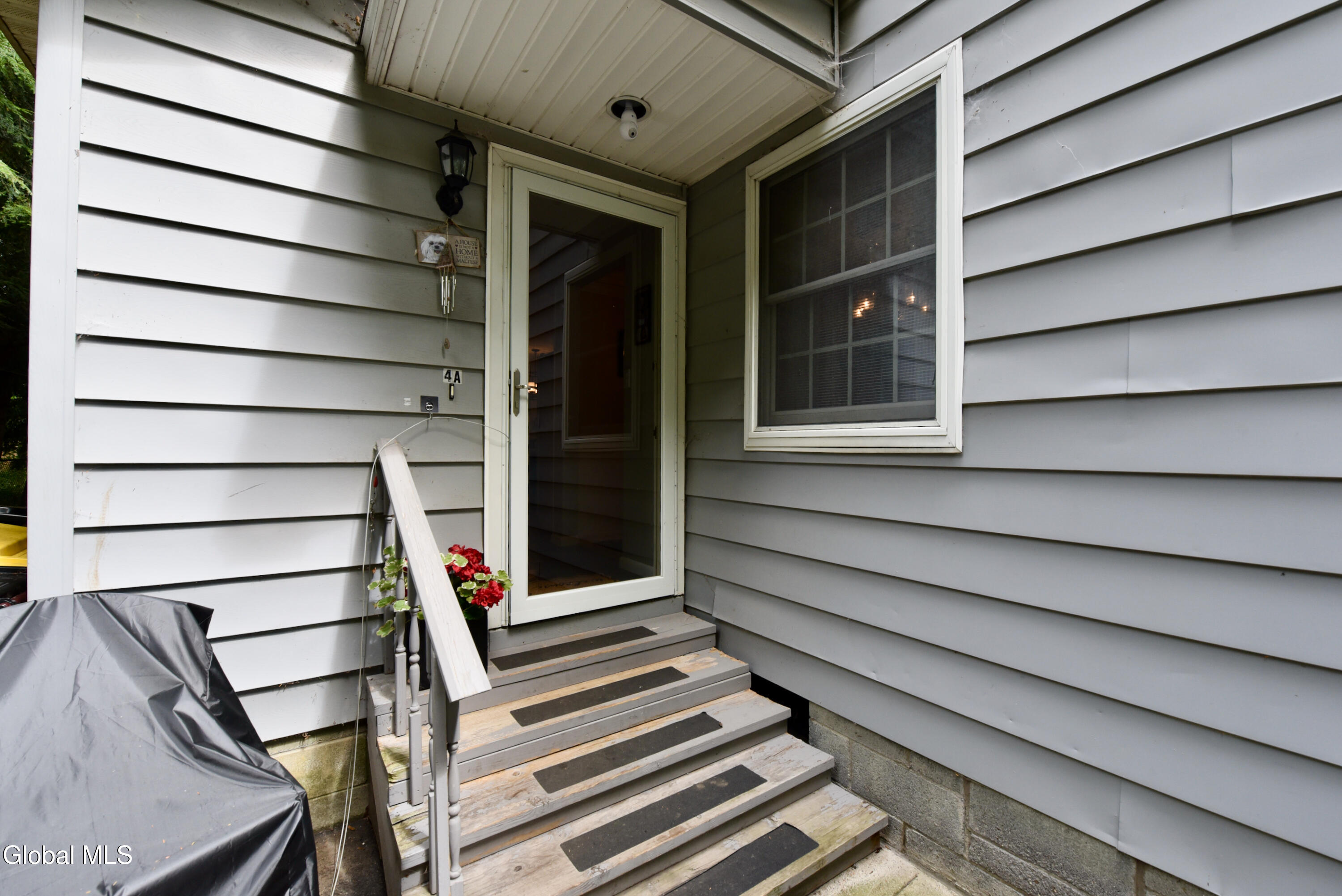 4 Imperial Lane
