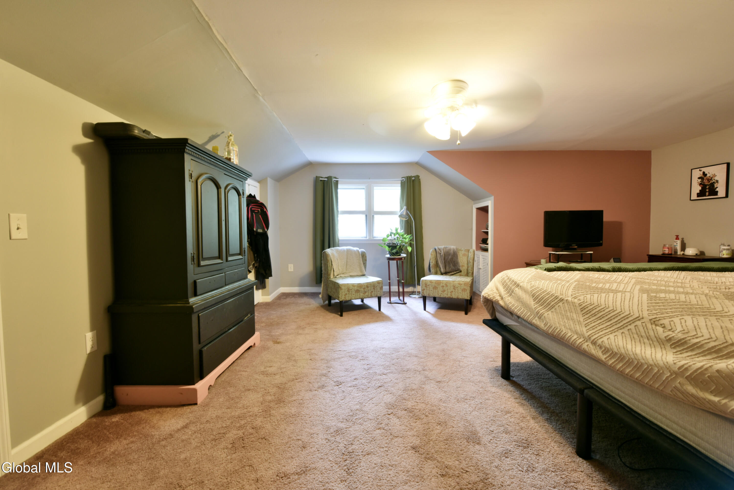4 Imperial Lane