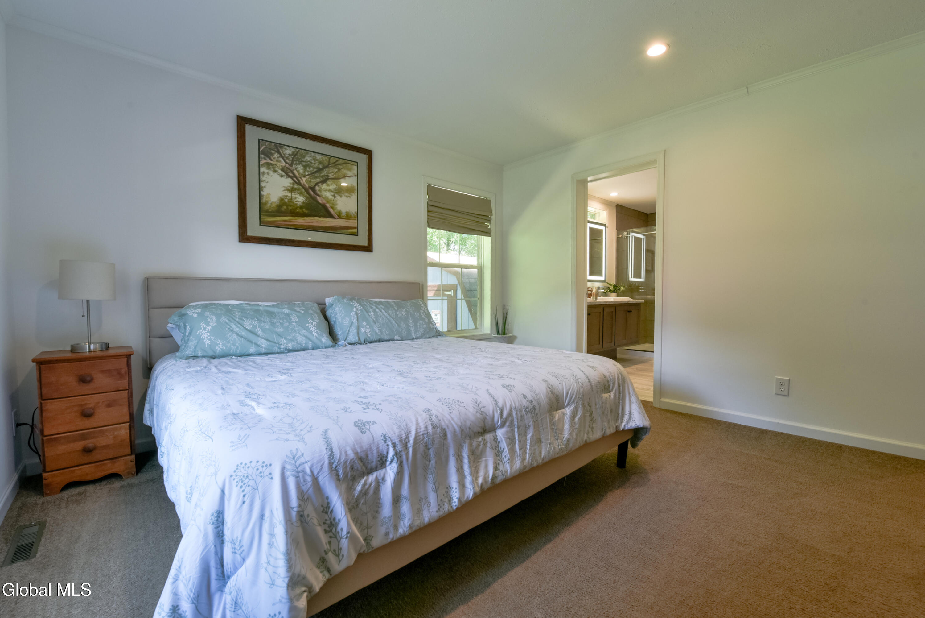 15 Haines Street