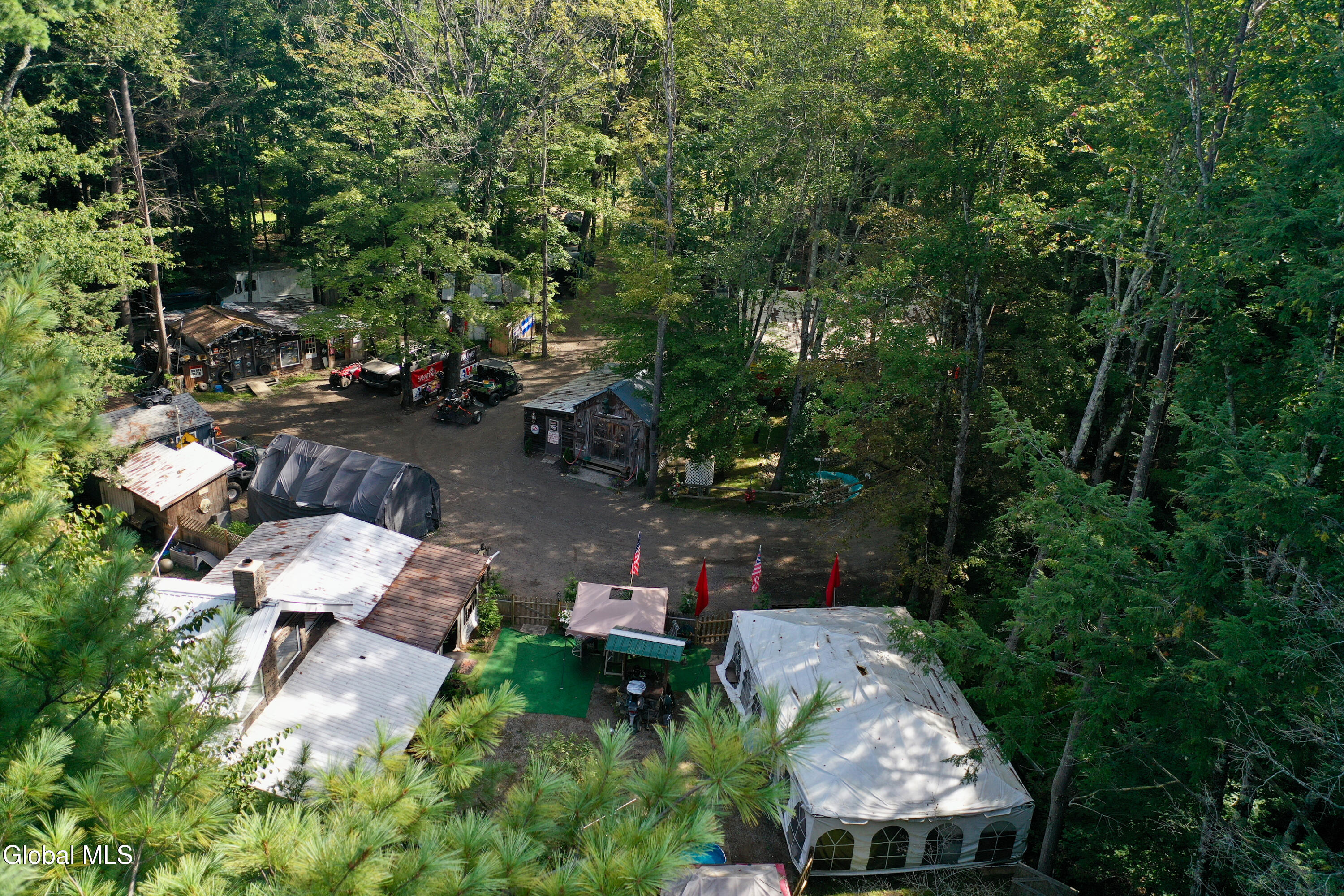 550 N Creek Road