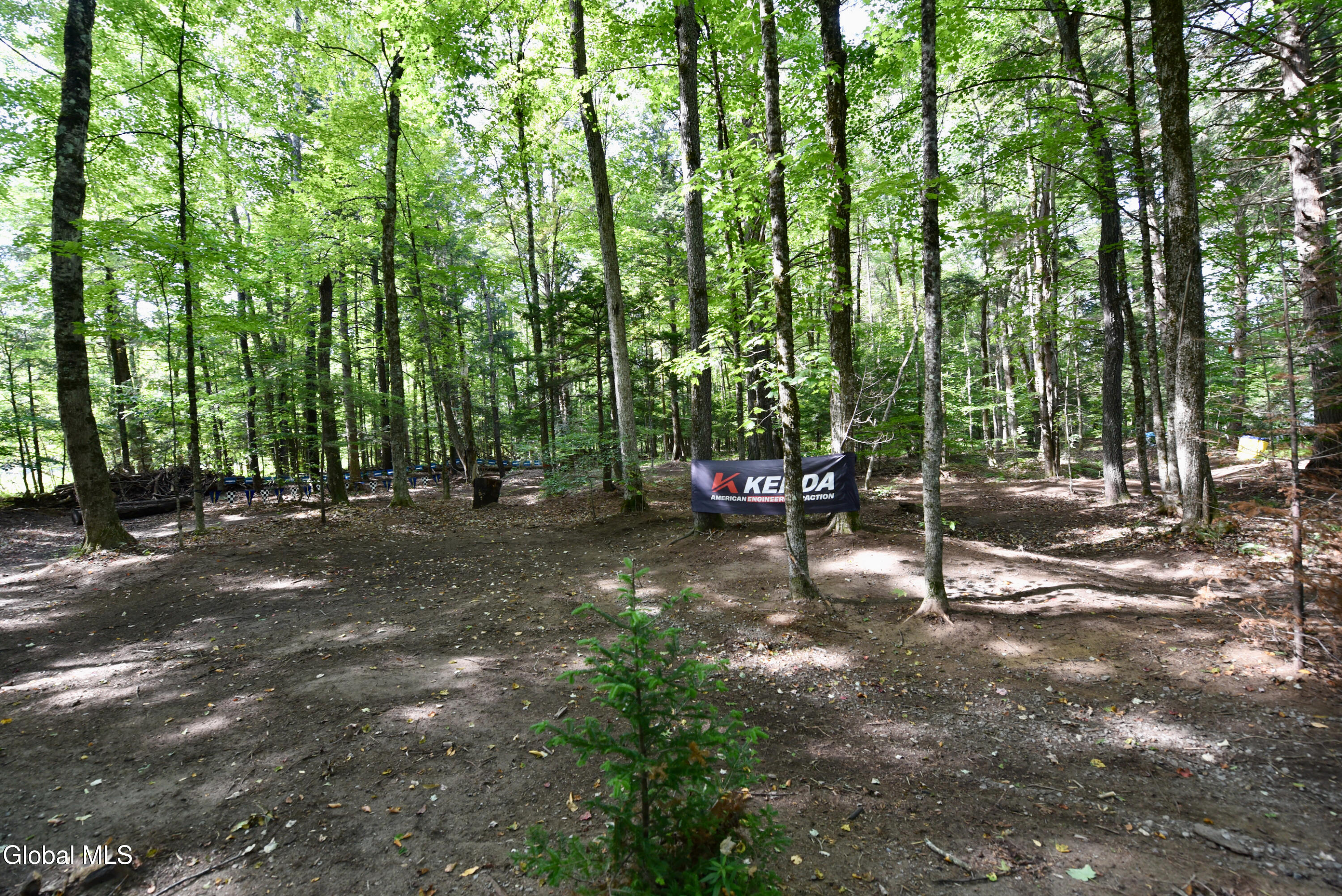 550 N Creek Road