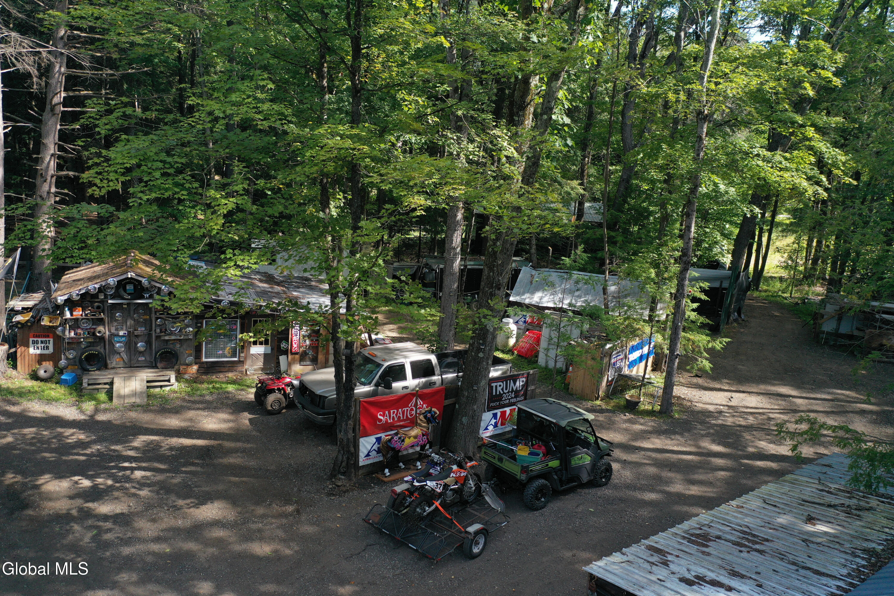 550 N Creek Road