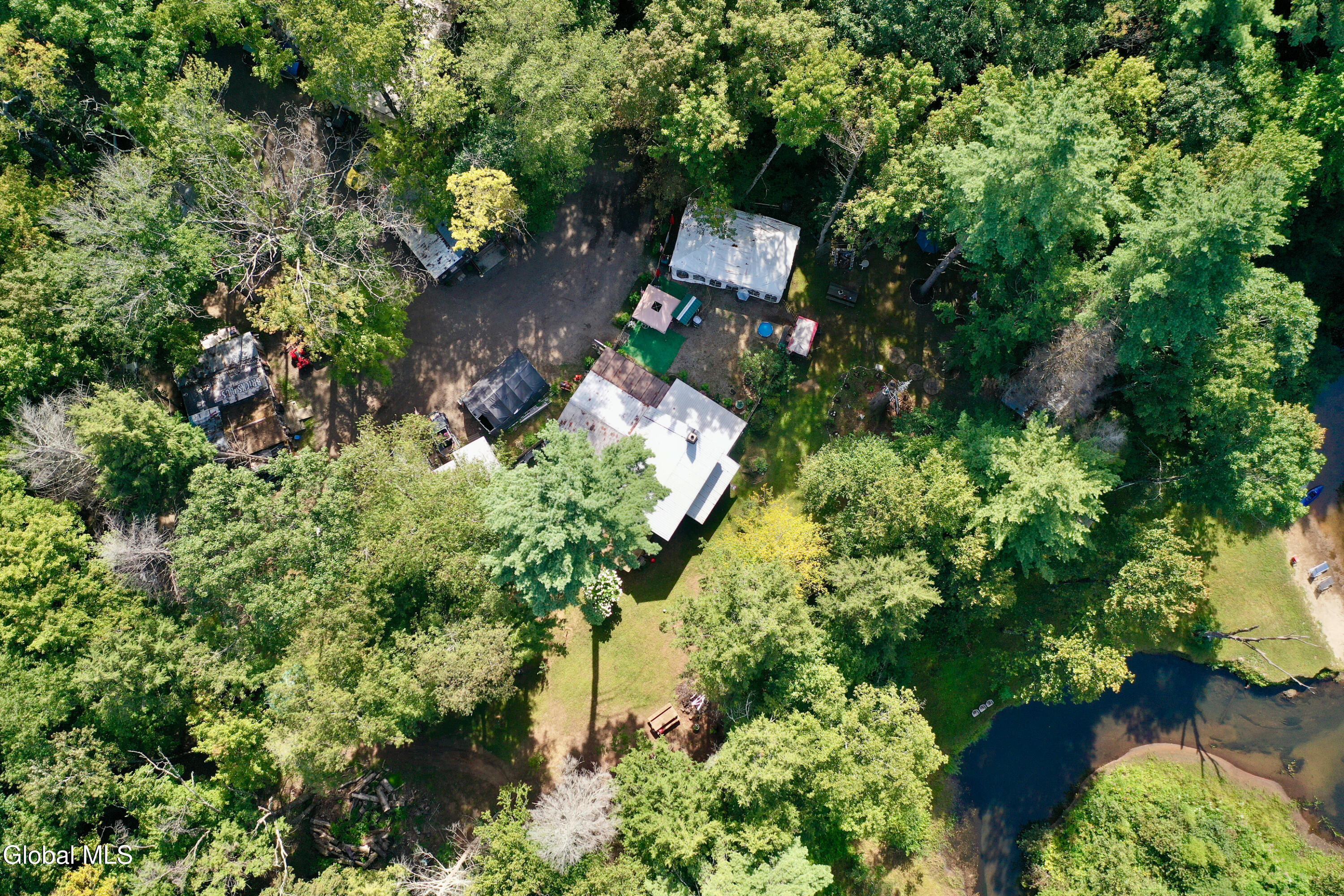 550 N Creek Road