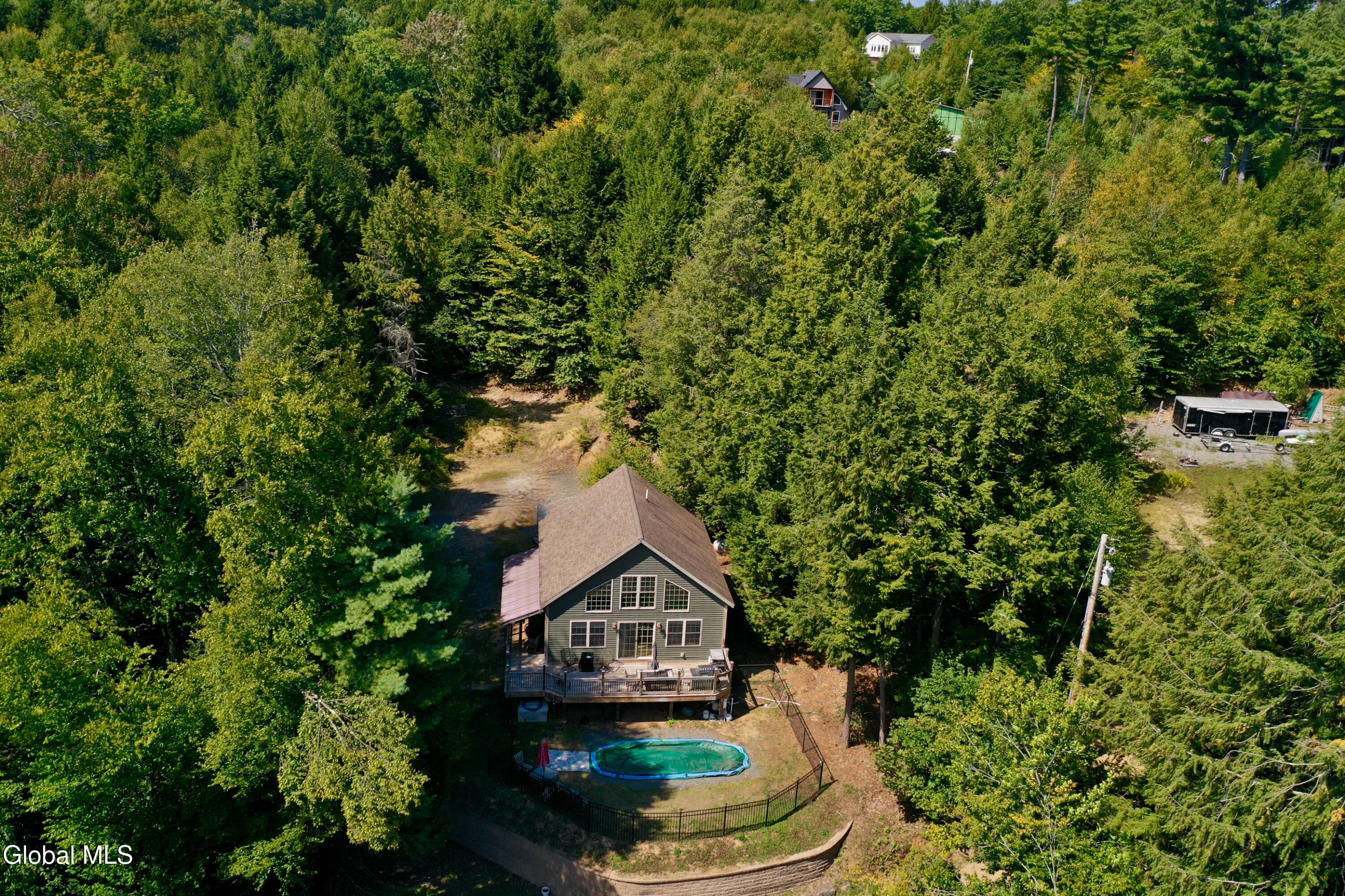 34 Saratoga Avenue
