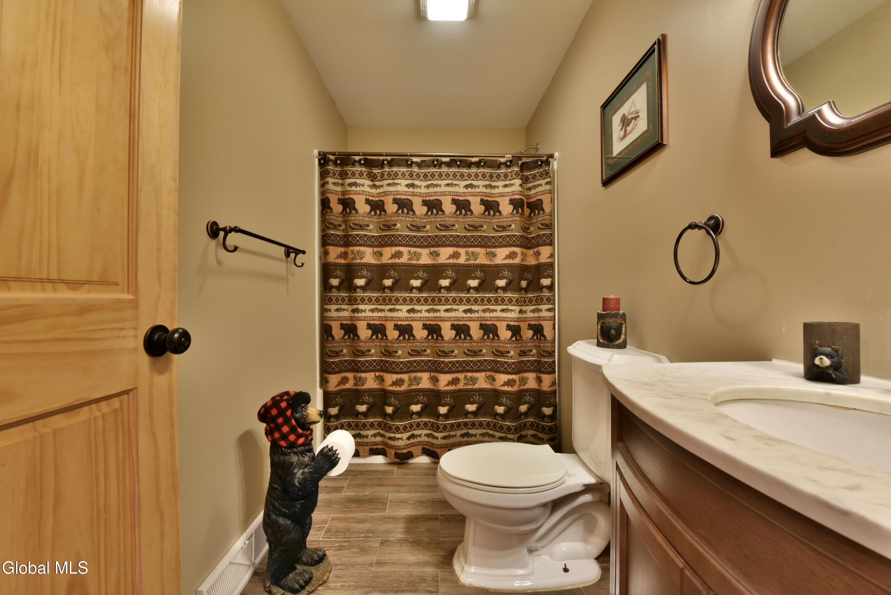 34 Saratoga Avenue